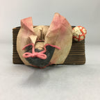 Japanese Kokeshi Doll Paper Figurine Vtg Kimono Girl Hand Ball Pink KF343