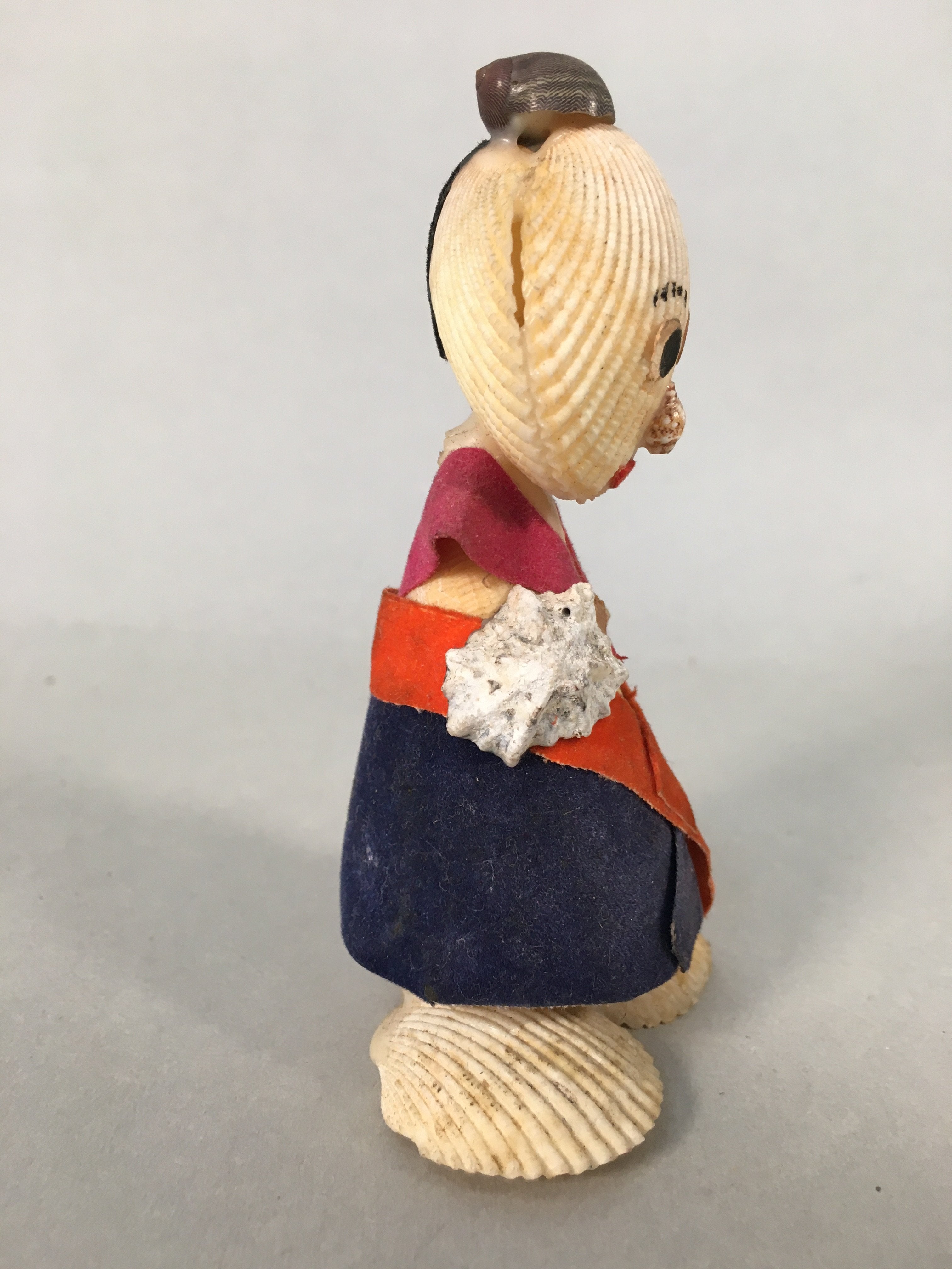 Japanese Kokeshi Doll Vtg Handmade Ornament Shell Samurai Ningyo KF515