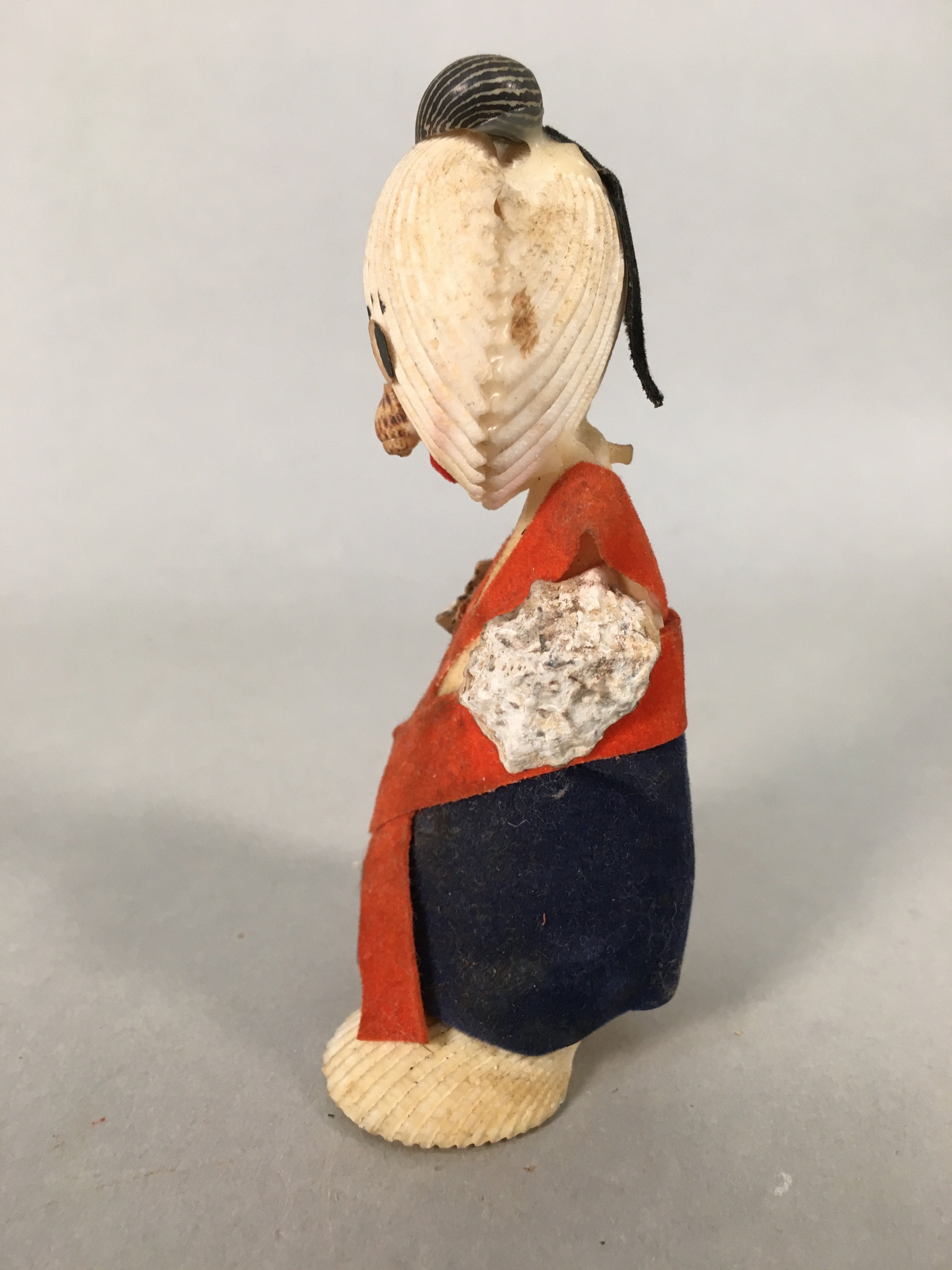 Japanese Kokeshi Doll Vtg Handmade Ornament Shell Samurai Ningyo KF517