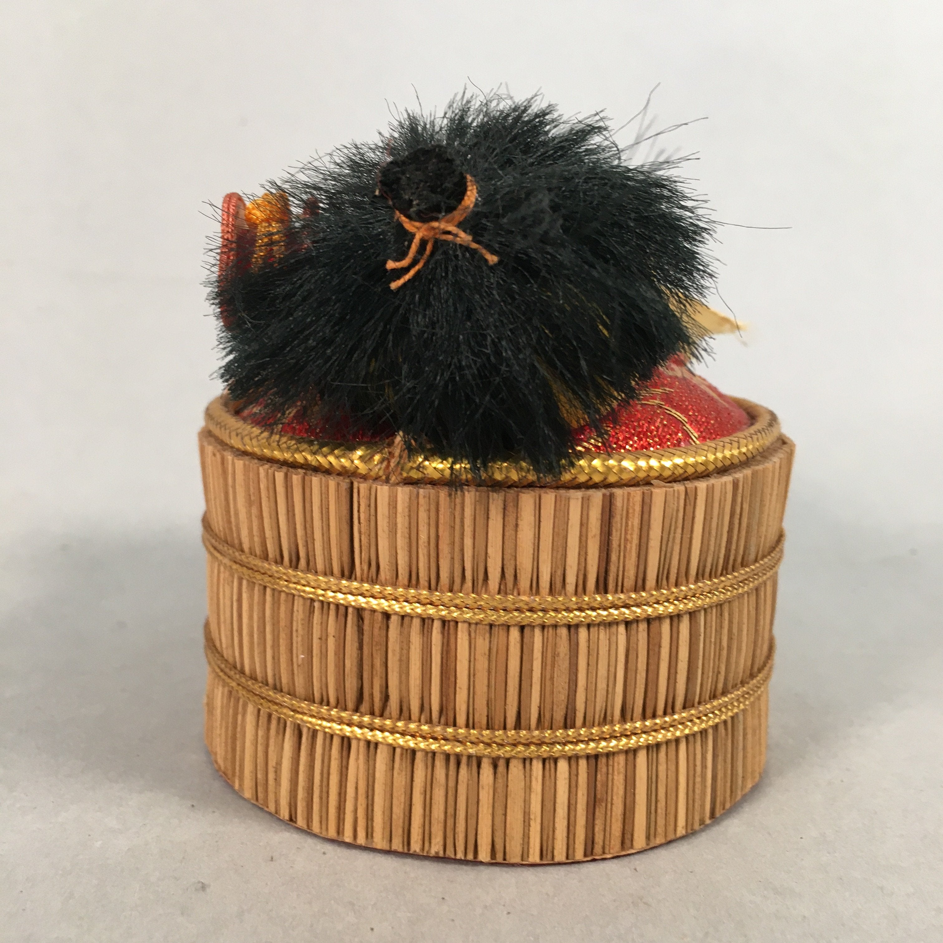 Japanese Kokeshi Doll Vtg Handmade Straw Craft Baby Barrel Red KF536