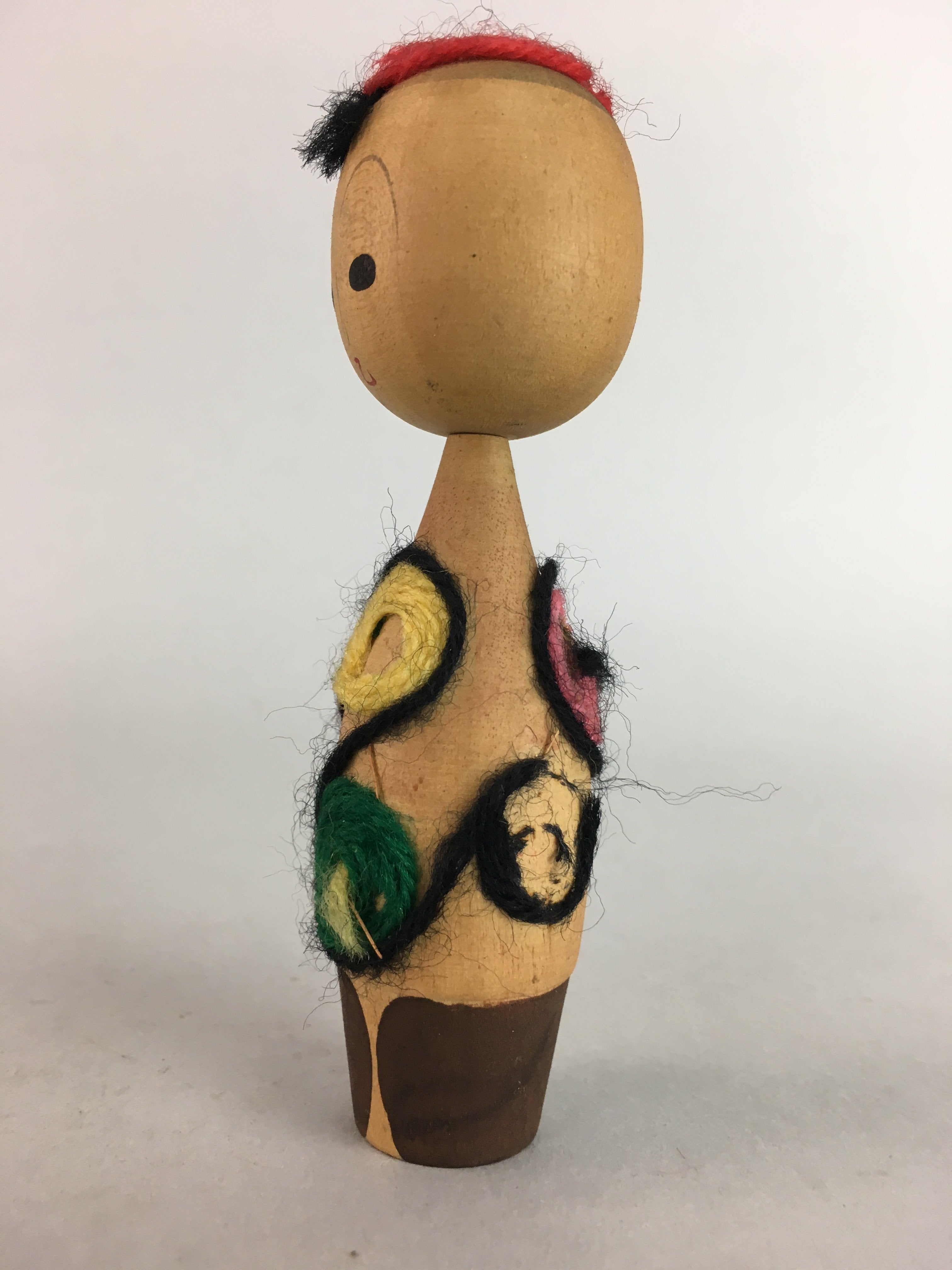 Japanese Kokeshi Doll Vtg Wood Carving Figurine Child Woolen Yarn KF149