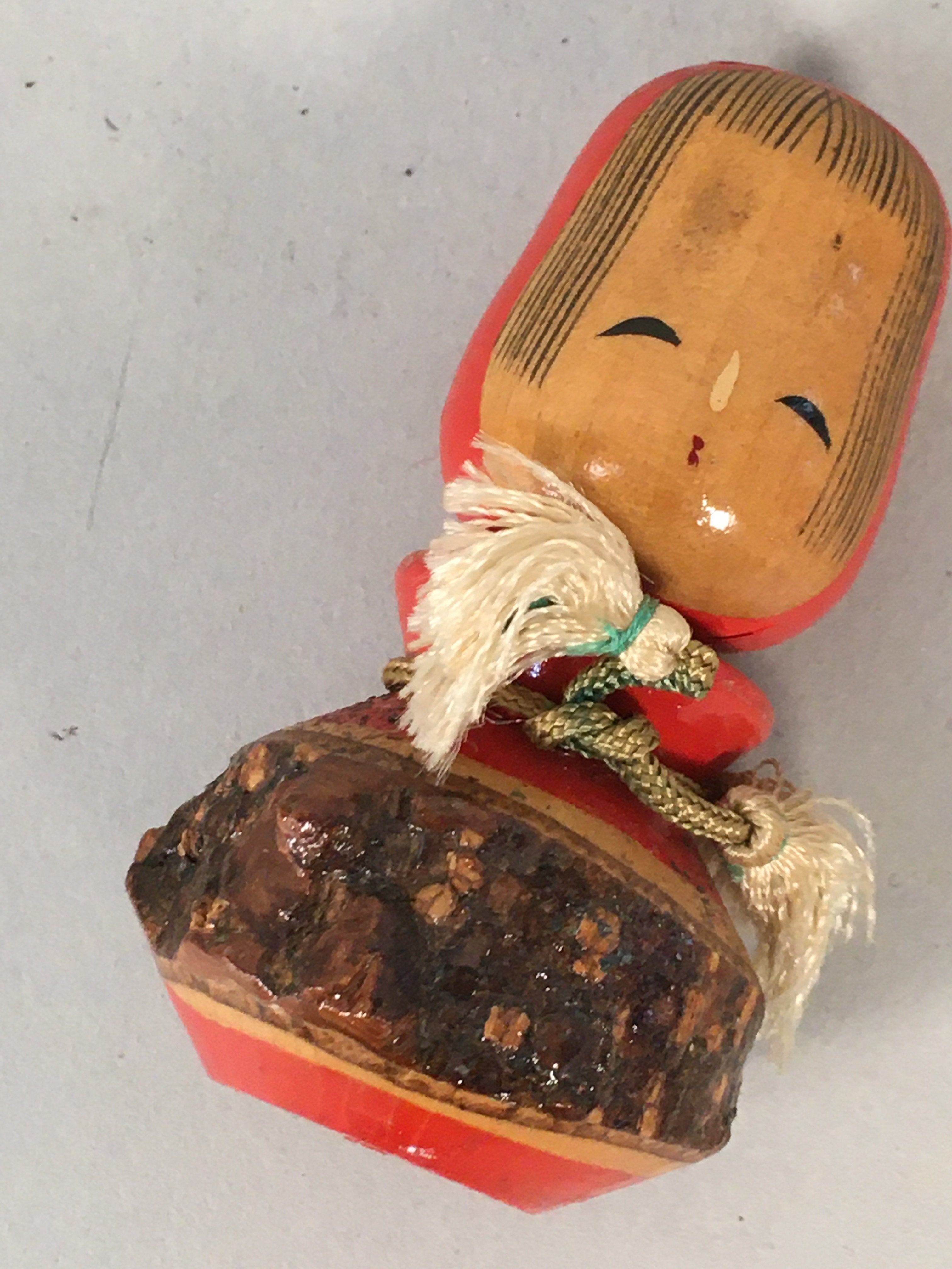 Japanese Kokeshi Doll Vtg Wooden Figurine Girl Child Red Hood Kid KF493