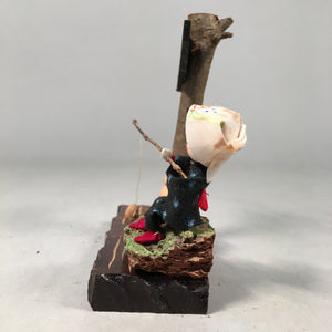 Japanese Kokeshi Doll Vtg Wooden Figurine Girl Fishing Tateshina Lake KF393