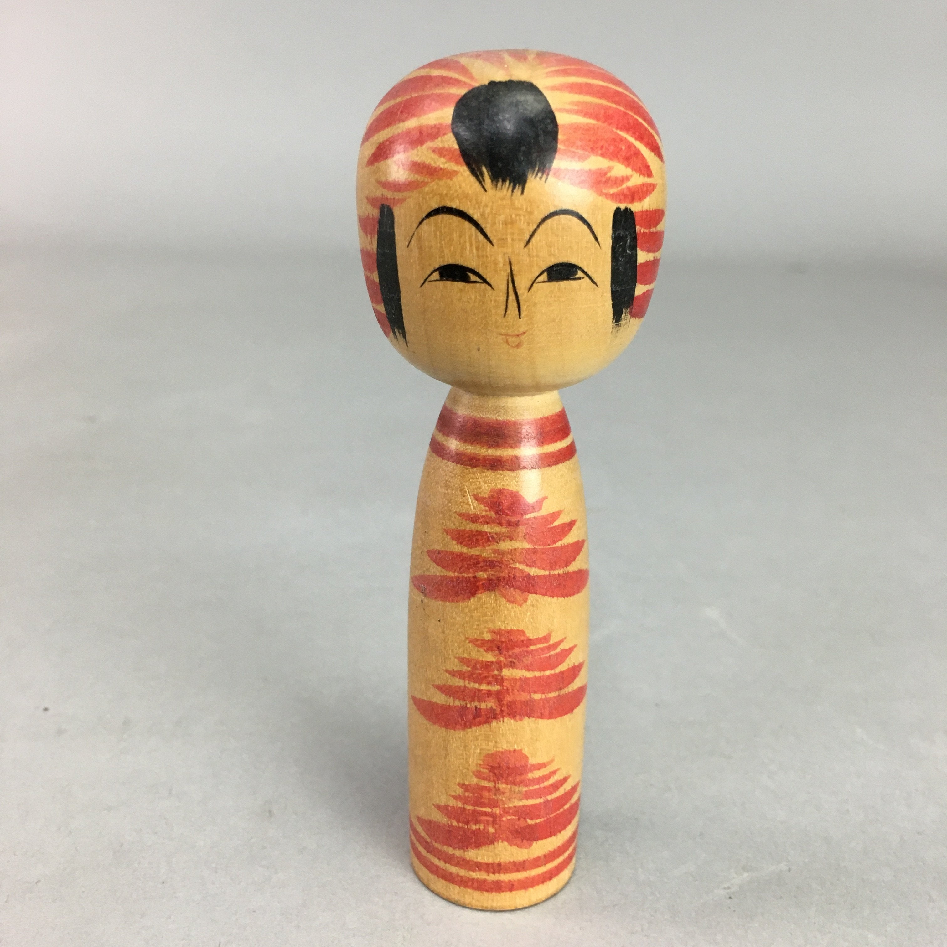 Japanese Kokeshi Doll Vtg Wooden Figurine Hand-Painted Flower Child KF297