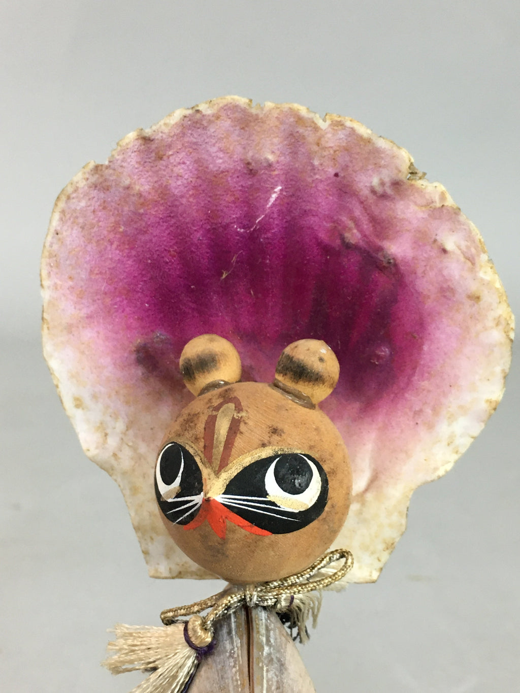 Japanese Kokeshi Doll Vtg Wooden Figurine Shell Racoon Dog Bottle KF299