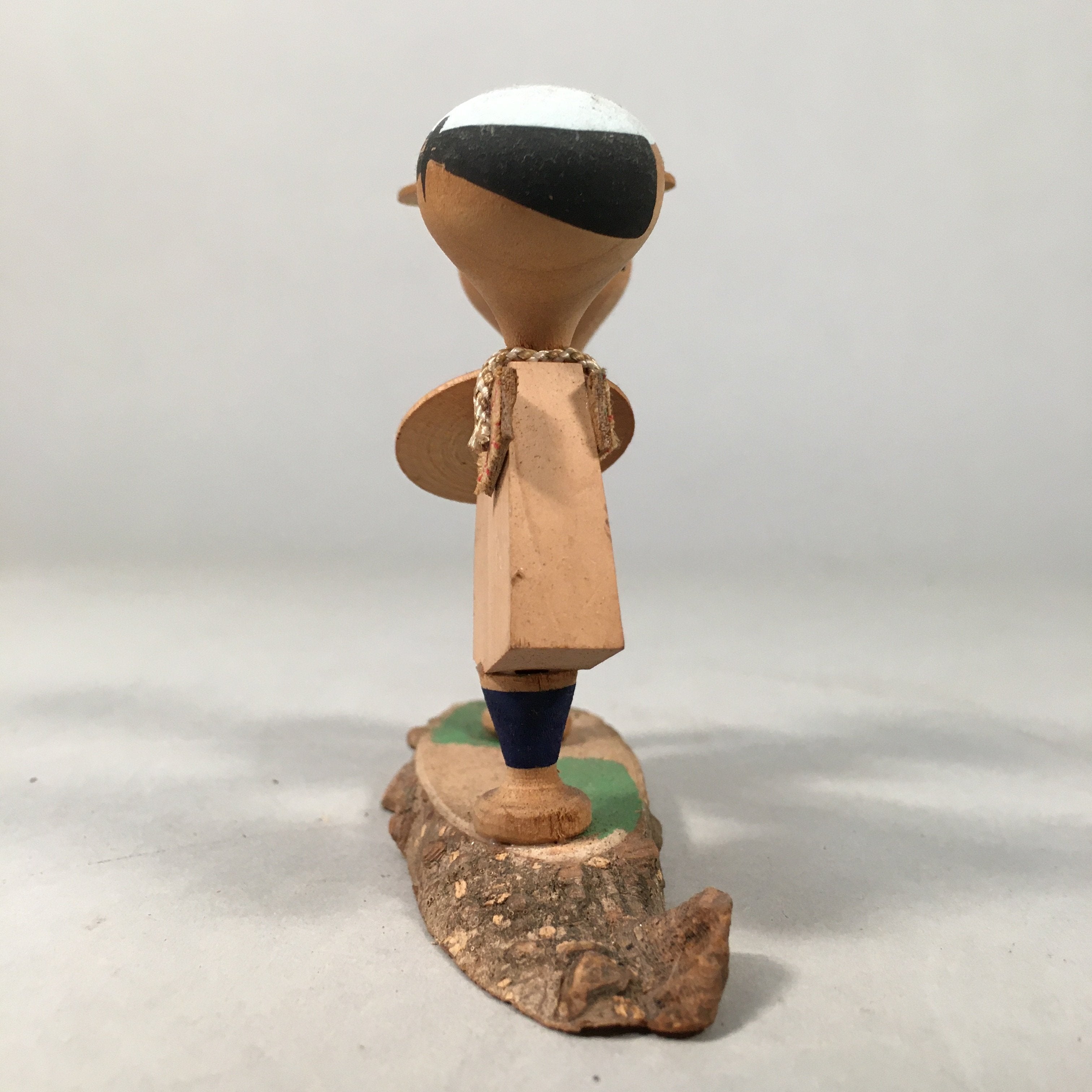 Japanese Kokeshi Doll Vtg Wooden Figurine Shogi Piece Yaji Kita Shade KF358