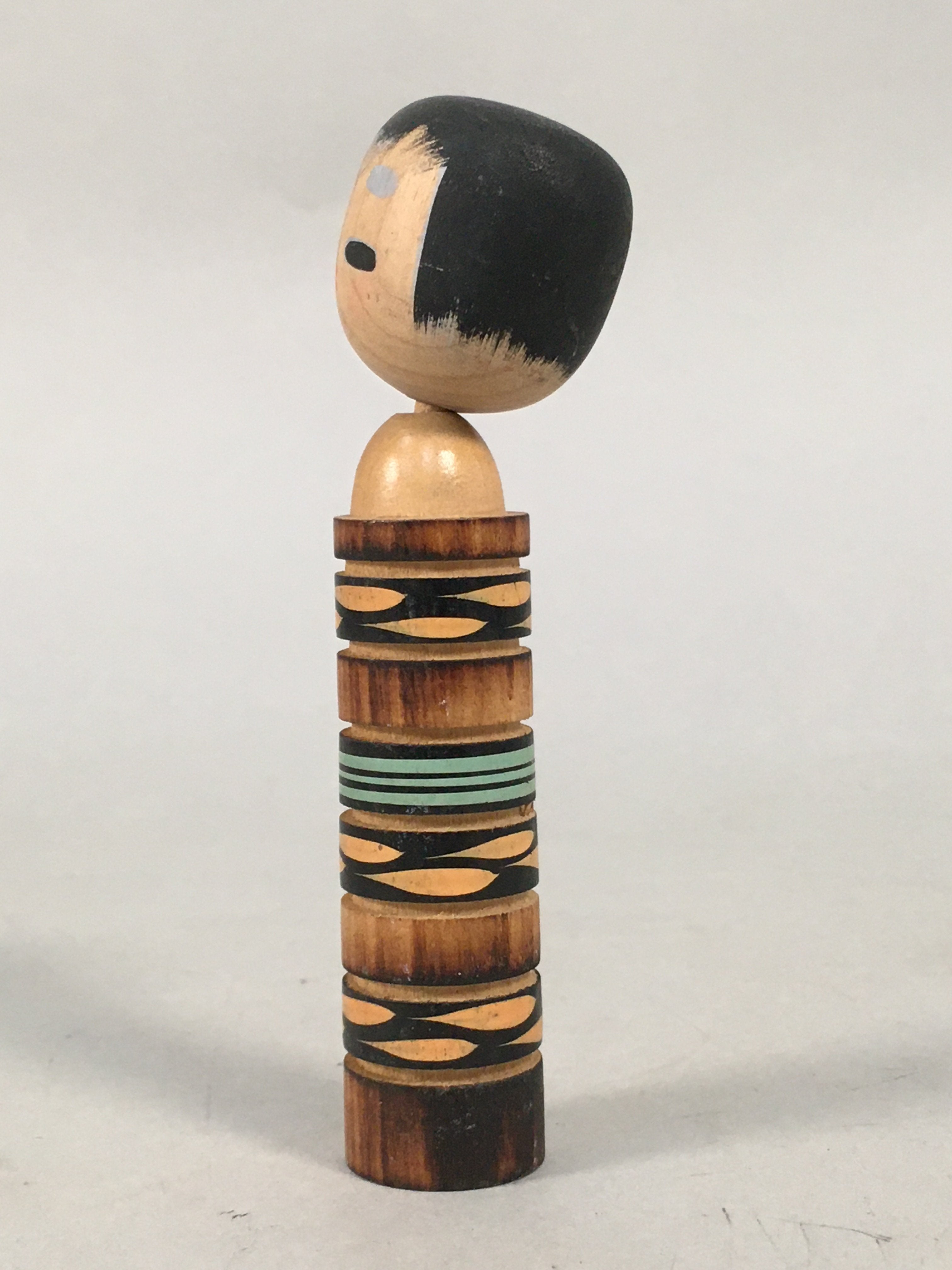 Japanese Kokeshi Doll Vtg Wooden Figurine Wobbly Head Child Kid KF448