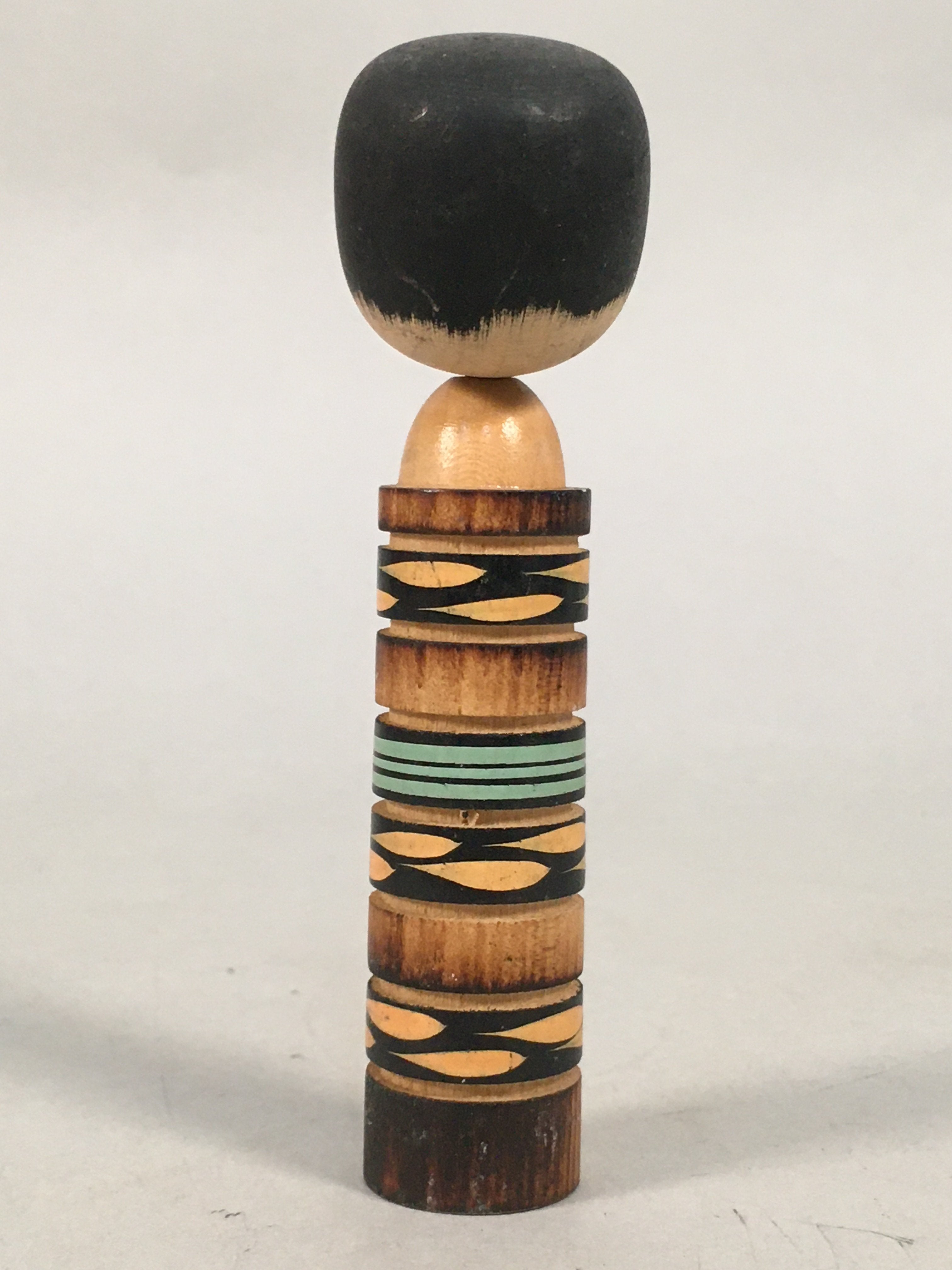 Japanese Kokeshi Doll Vtg Wooden Figurine Wobbly Head Child Kid KF448