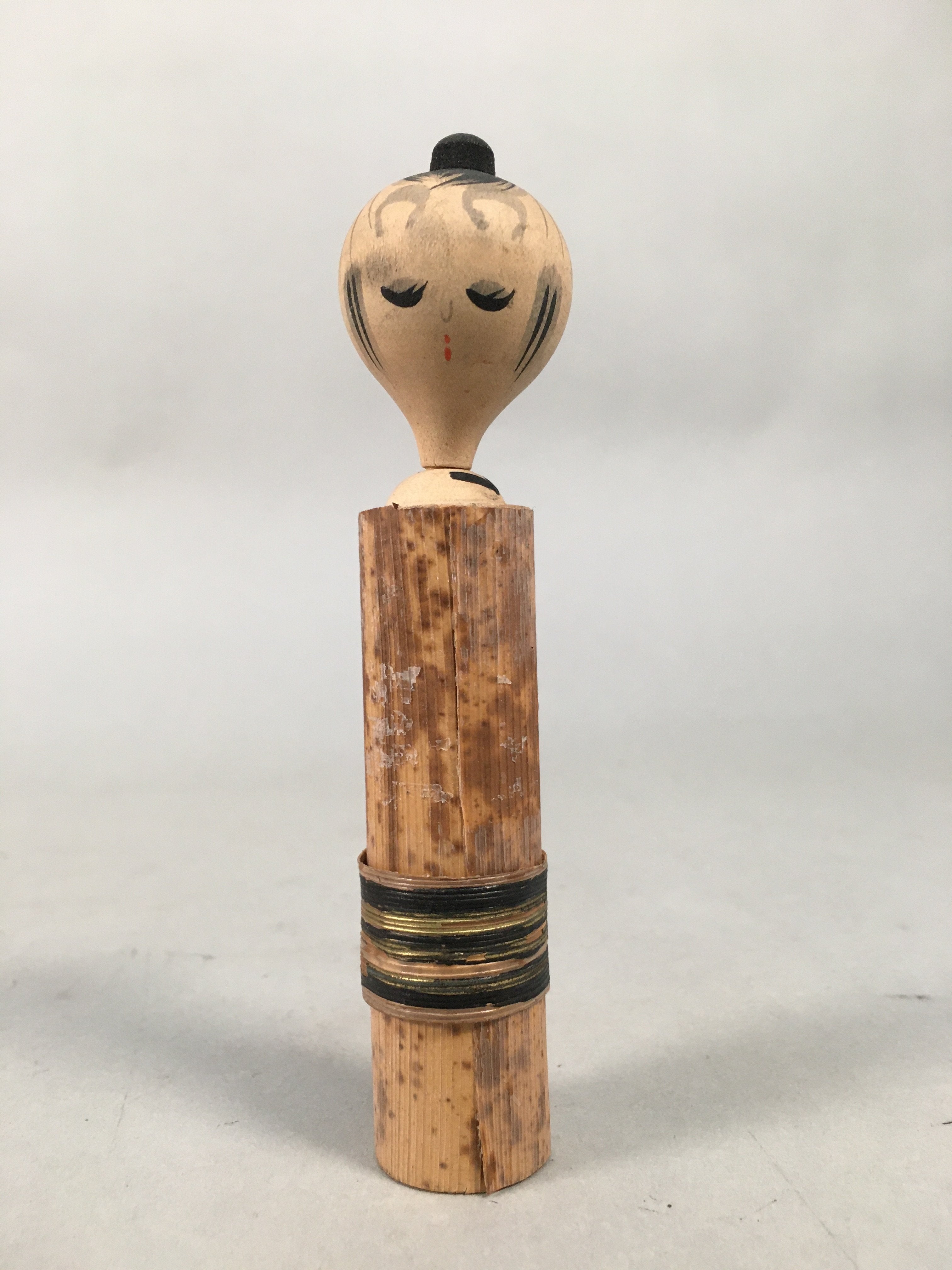 Japanese Kokeshi Doll Vtg Wooden Figurine Wobbly Head Girl KF453