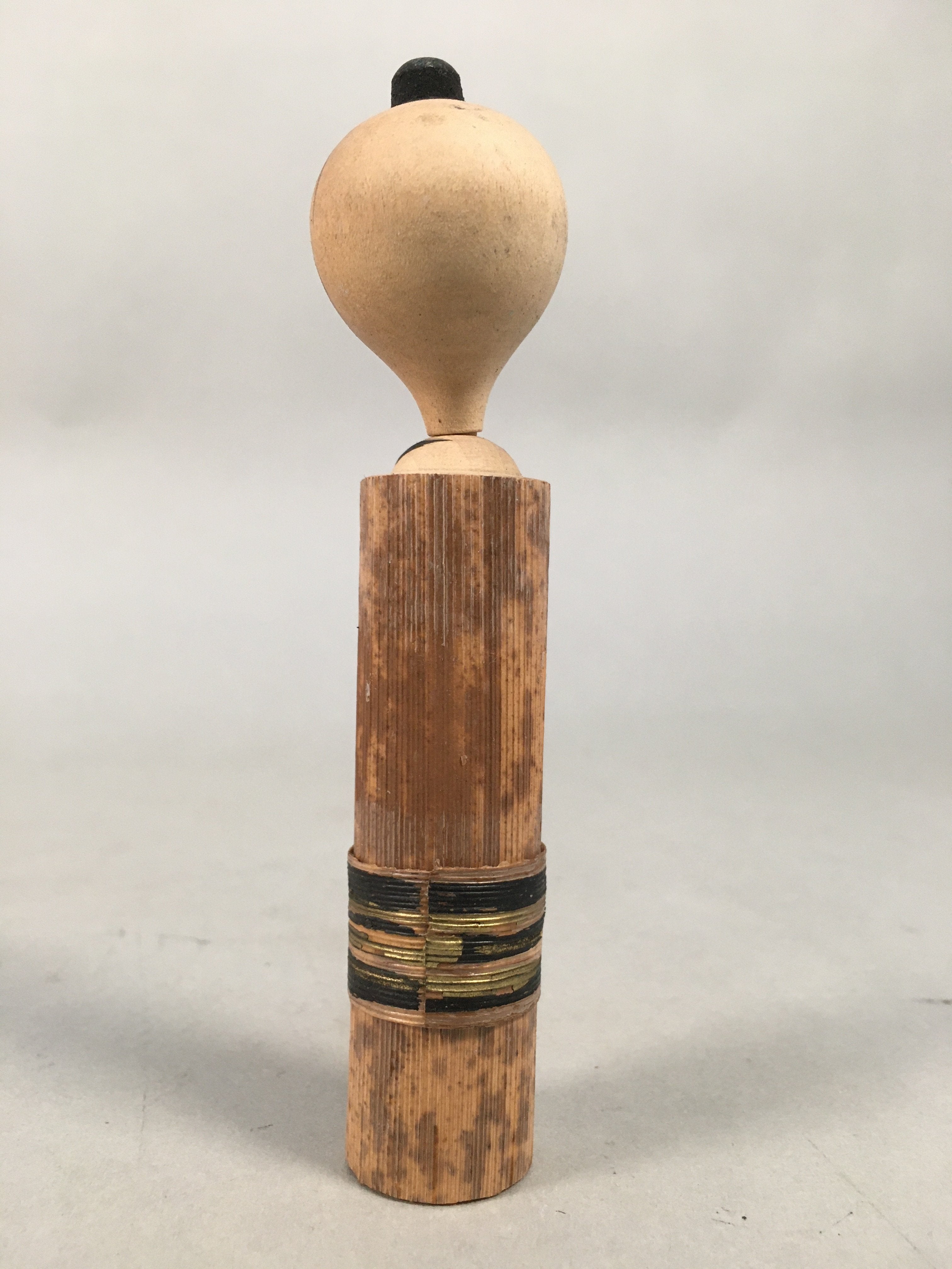 Japanese Kokeshi Doll Vtg Wooden Figurine Wobbly Head Girl KF453