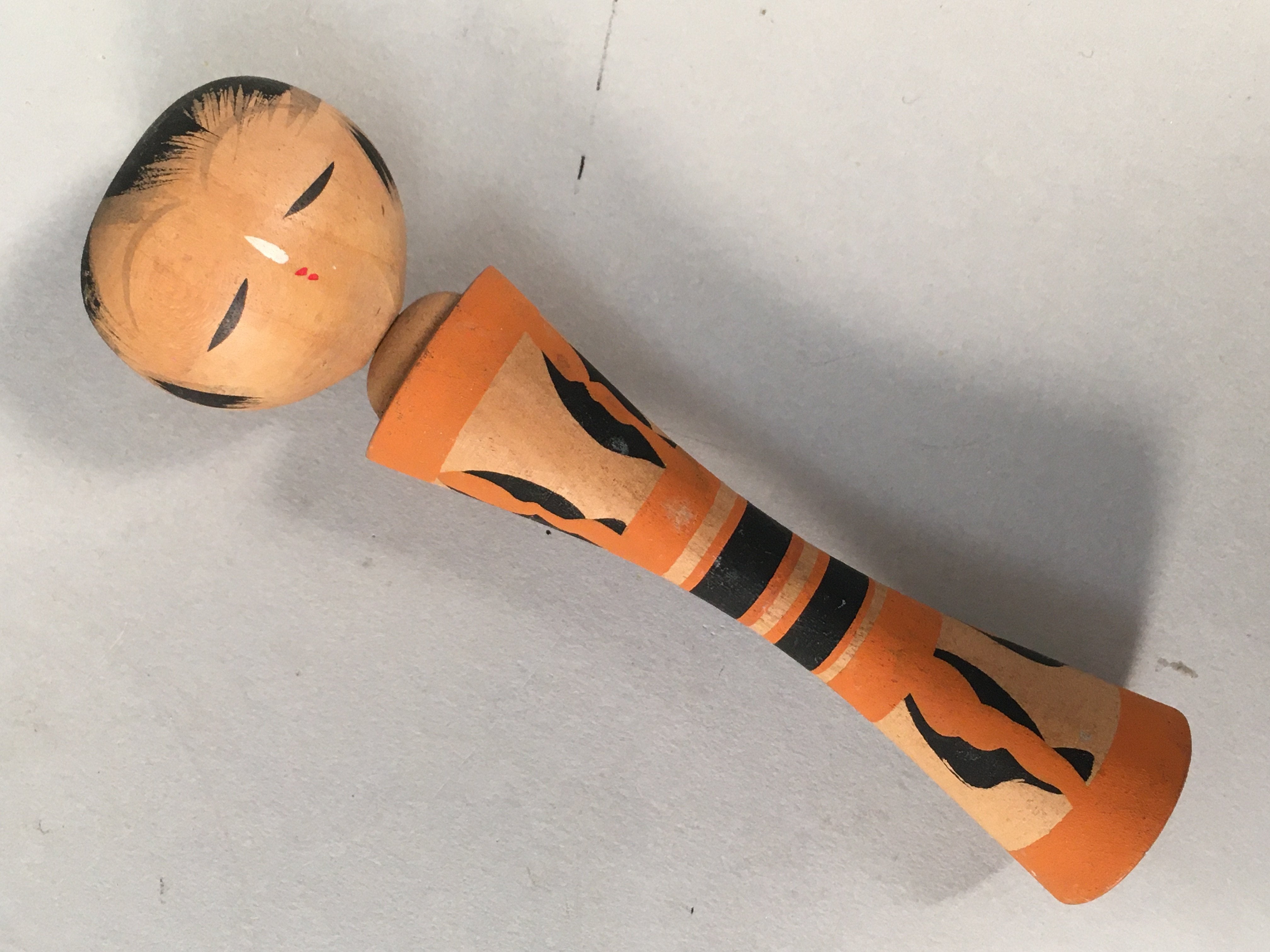 Japanese Kokeshi Doll Vtg Wooden Figurine Wobbly Head Orange Black KF443