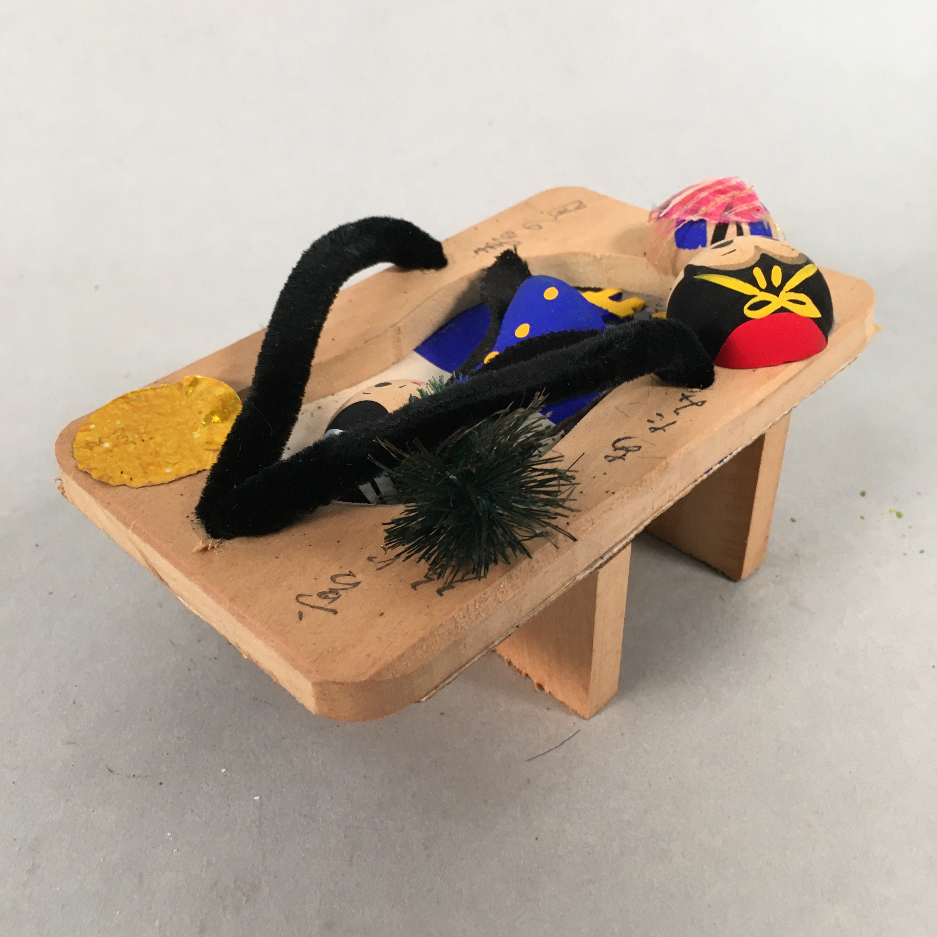 Japanese Kokeshi Doll Wooden Figurine Vtg Geta Zouri Kokeshi KF542