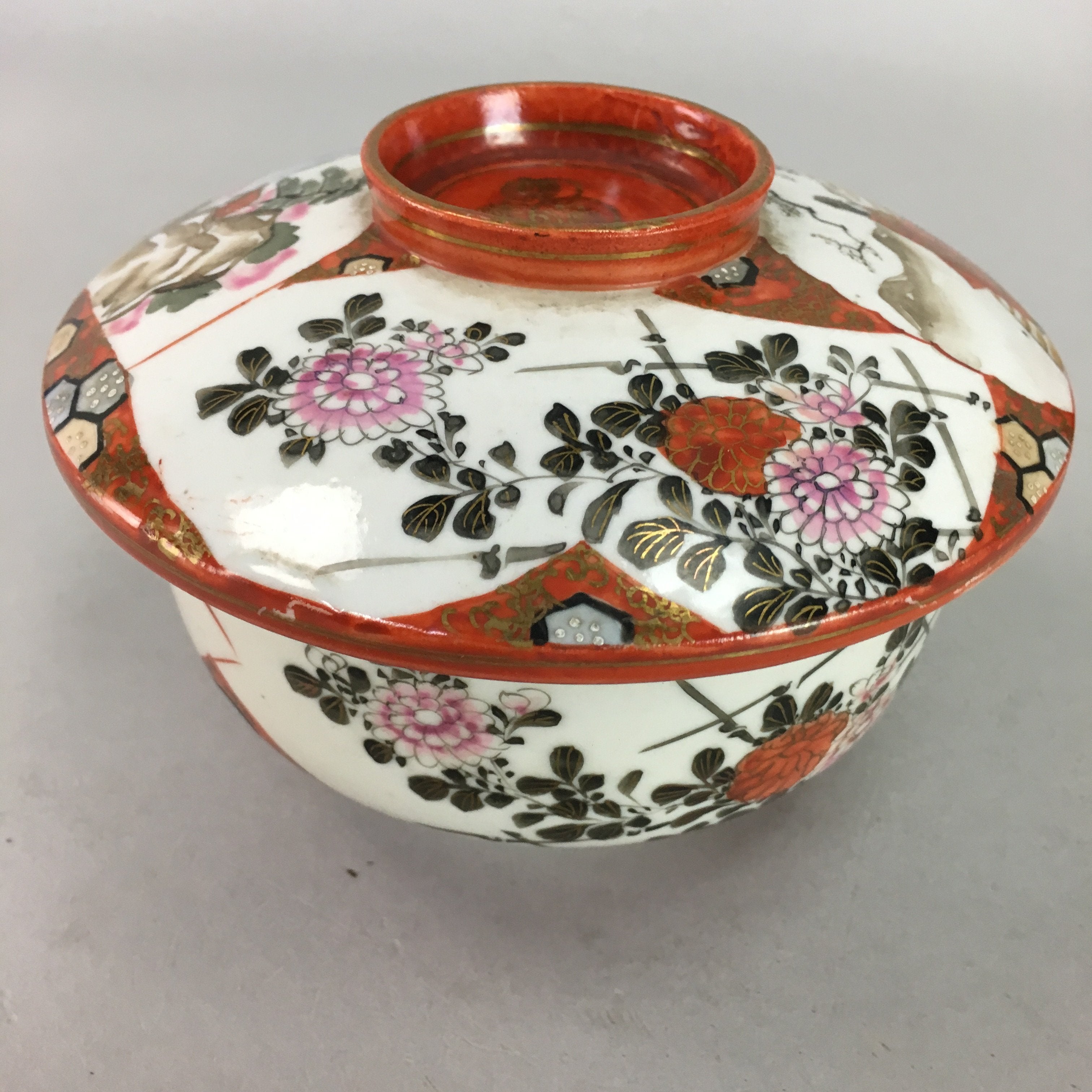 Japanese Kutani Lidded Rice Bowl Vtg Porcelain Floral Kimono Scenery C1930 PT722