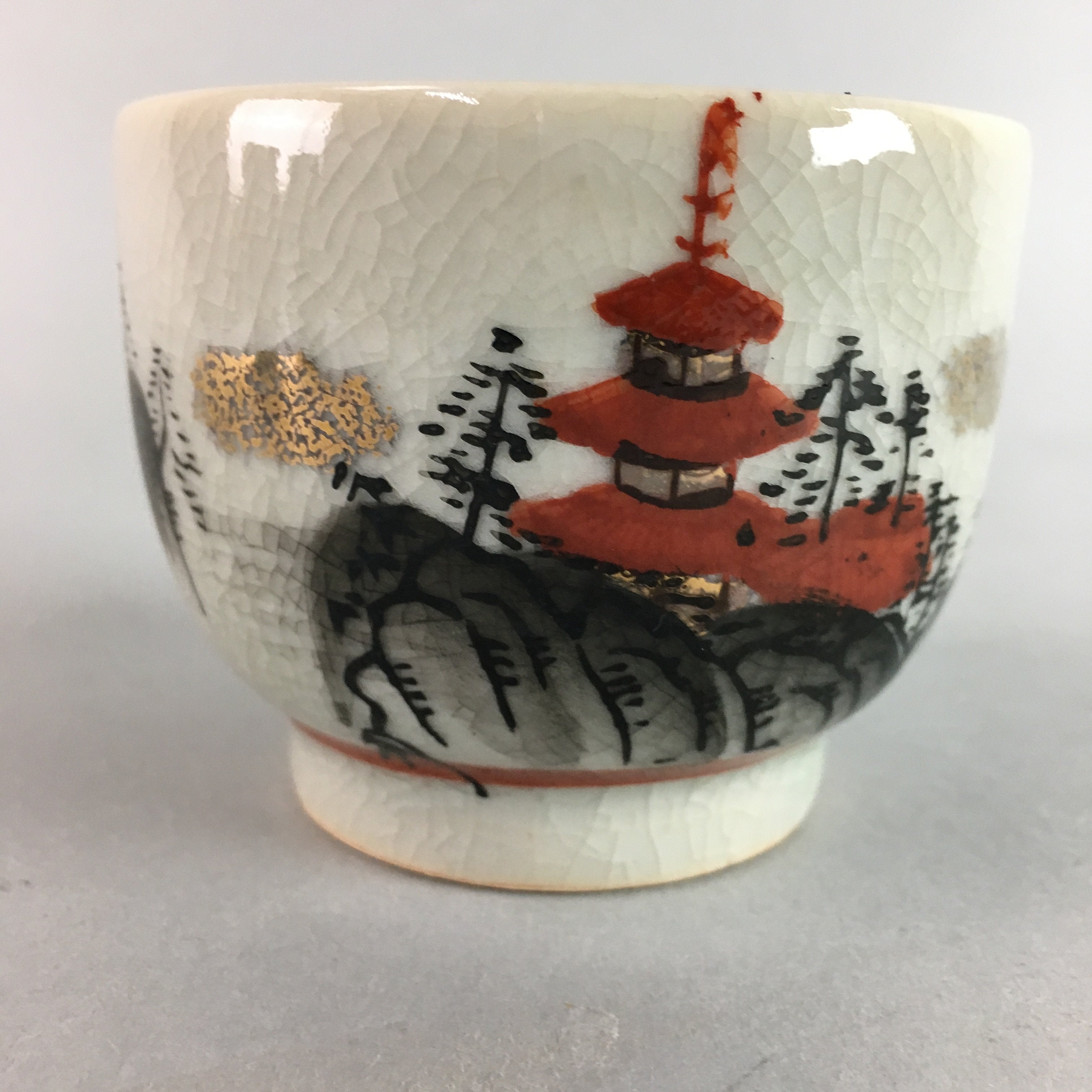 Japanese Kutani Porcelain Teacup Vtg Yunomi Pagoda Mountain Sencha PT626