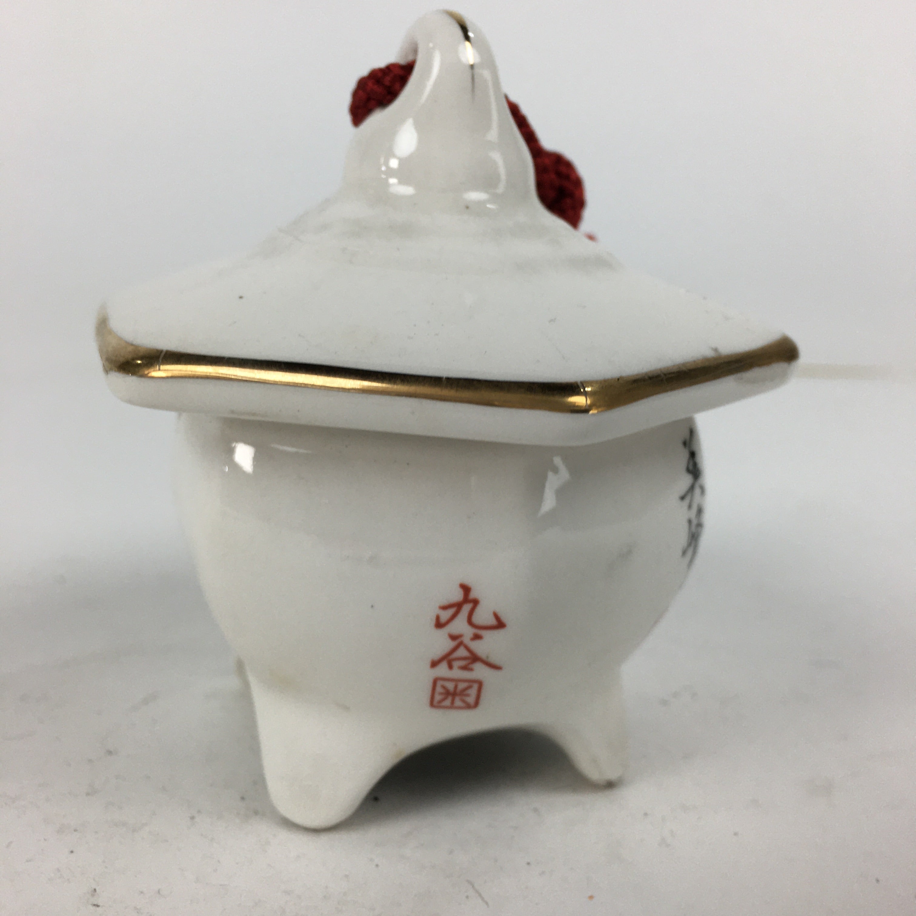 Japanese Kutani Ware Porcelain Bell Vtg Dorei Amulet Lantern White DR370