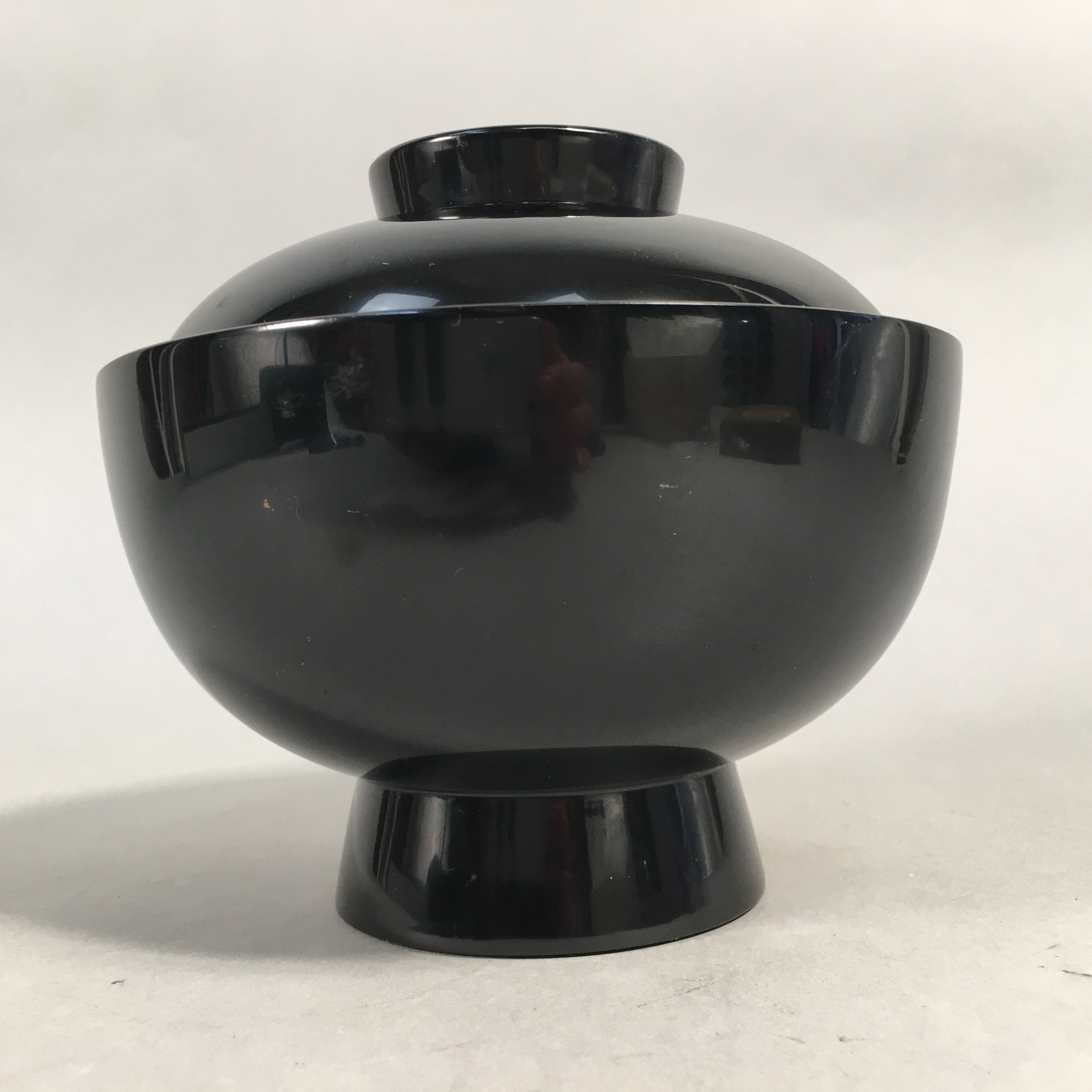 Japanese Lacquer Lidded Bowl Vtg Wood Black Red Rice Soup UR474