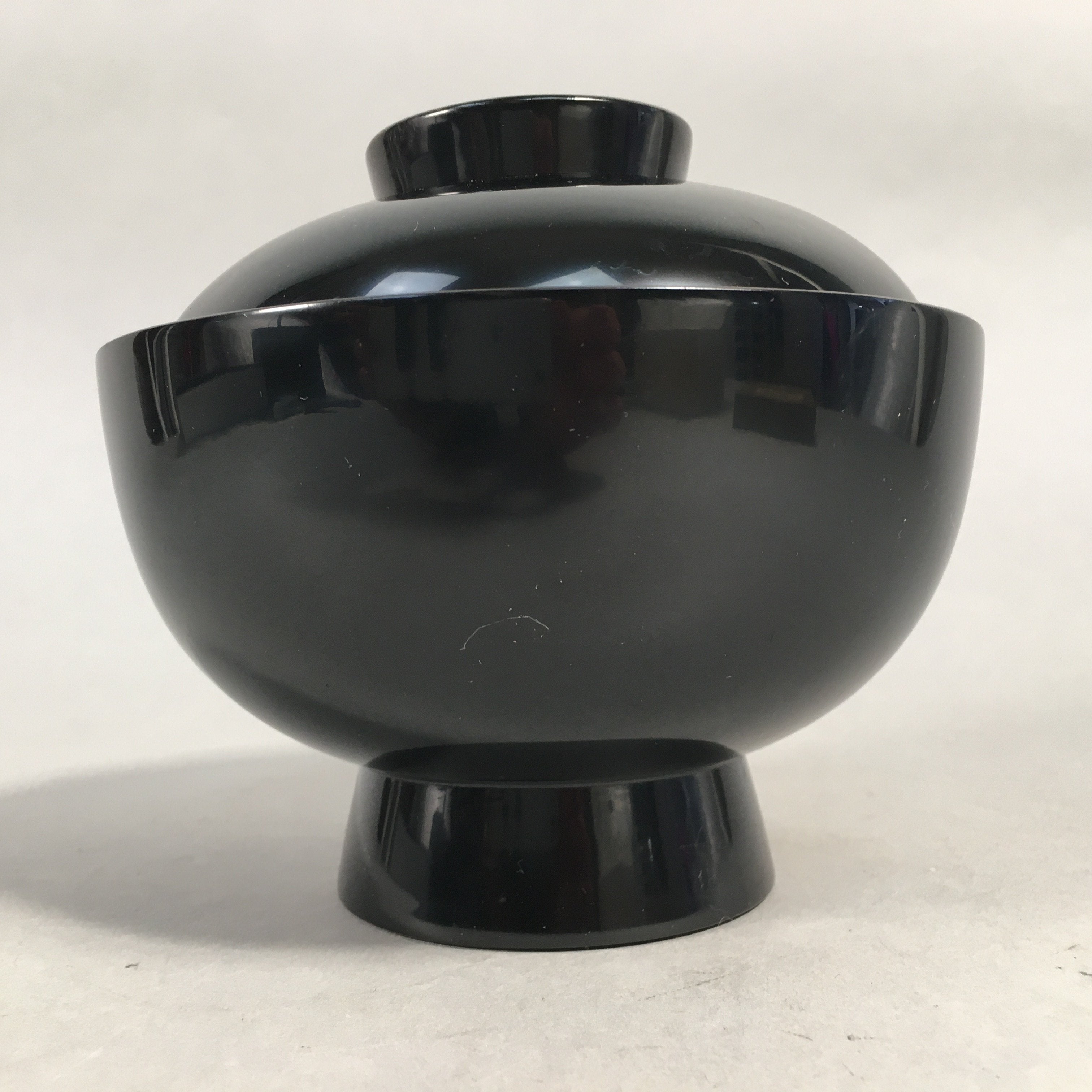 Japanese Lacquer Lidded Bowl Vtg Wood Black Red Rice Soup UR474
