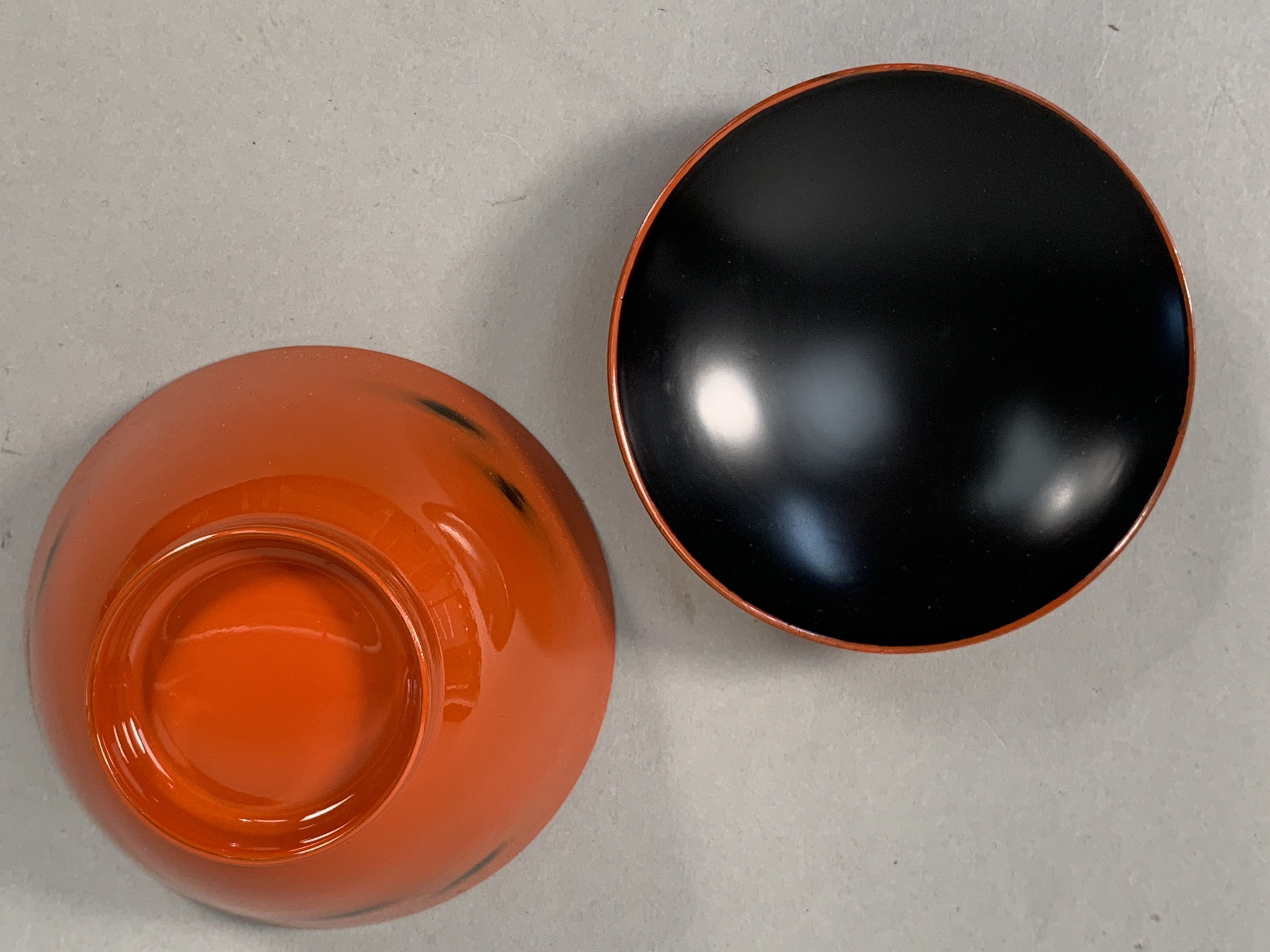 Japanese Lacquer ware Lidded Bowl Vtg Replica Red Black Owan Soup Rice UR400