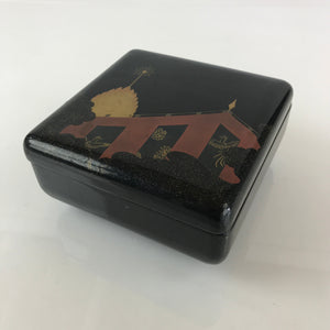 Japanese Lacquered Wooden Lidded Bento Box Vtg Maki-e Jubako UR821