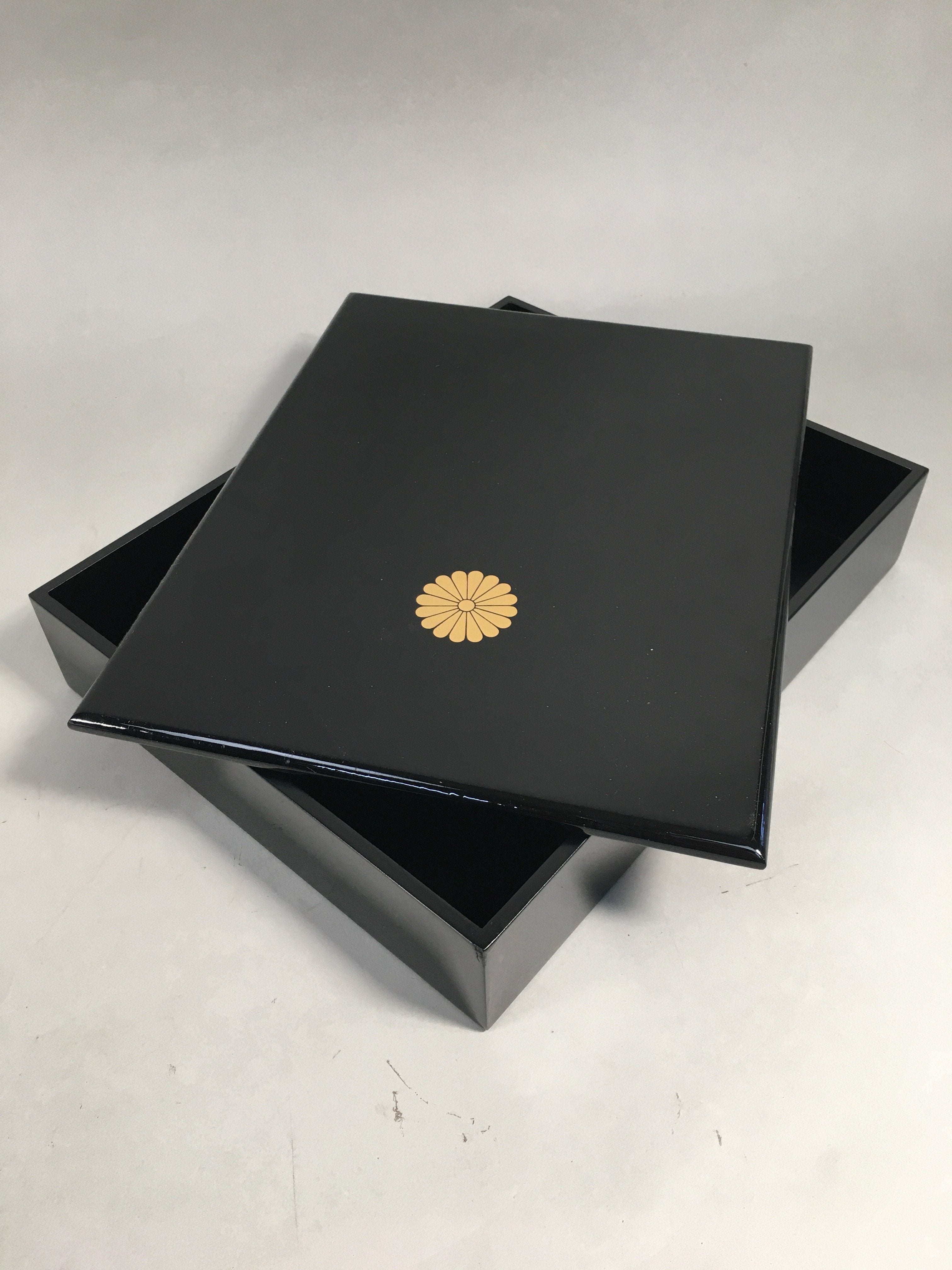 Japanese Lacquerware Lid Box Vtg Fumibako Letter Book Black Chrysanthemum FB63