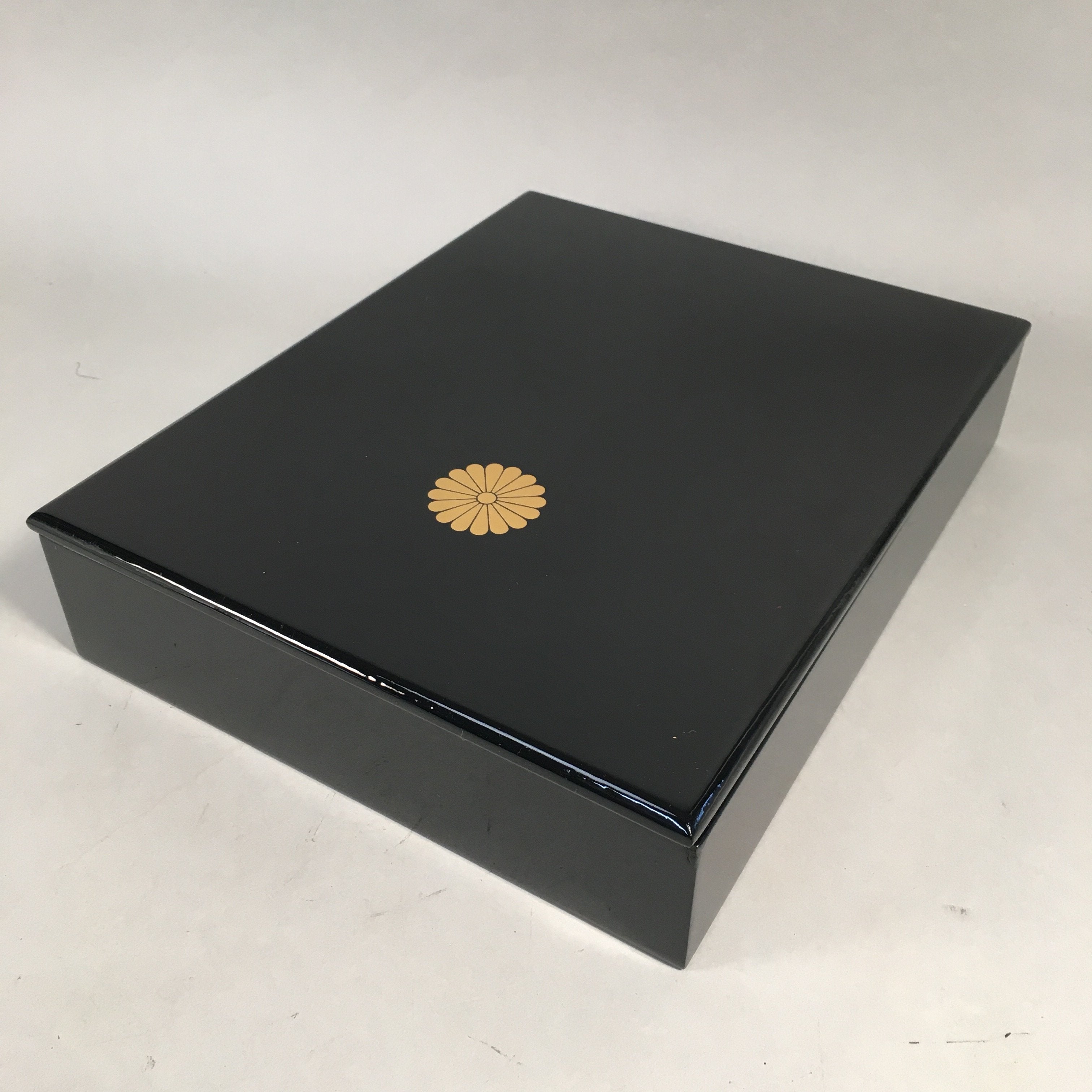 Japanese Lacquerware Lid Box Vtg Fumibako Letter Book Black Chrysanthemum FB63
