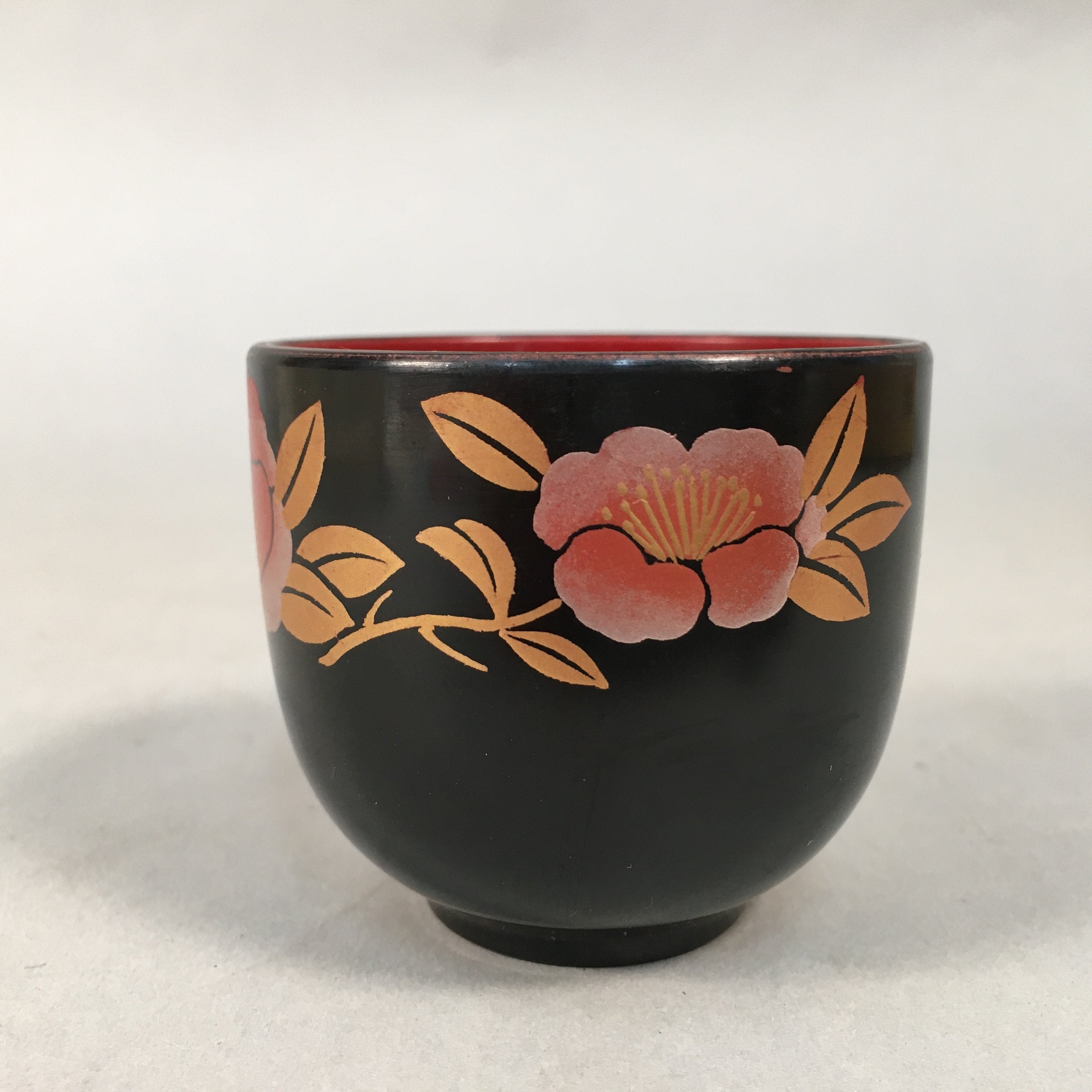 Japanese Lacquerware Sake Cup Guinomi Sakazuki Vtg Replica Black Peony GU840