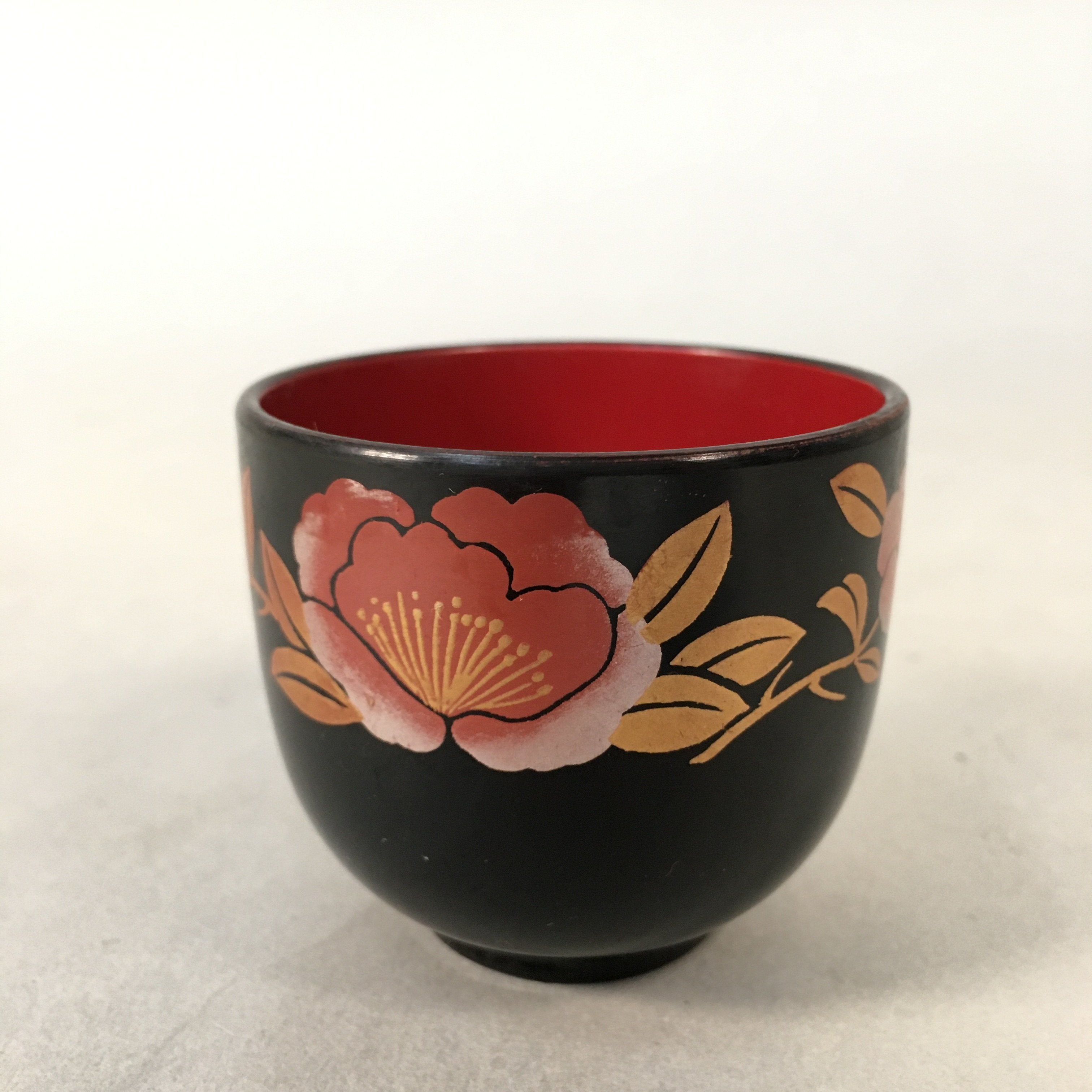 Japanese Lacquerware Sake Cup Guinomi Sakazuki Vtg Replica Black Peony GU840