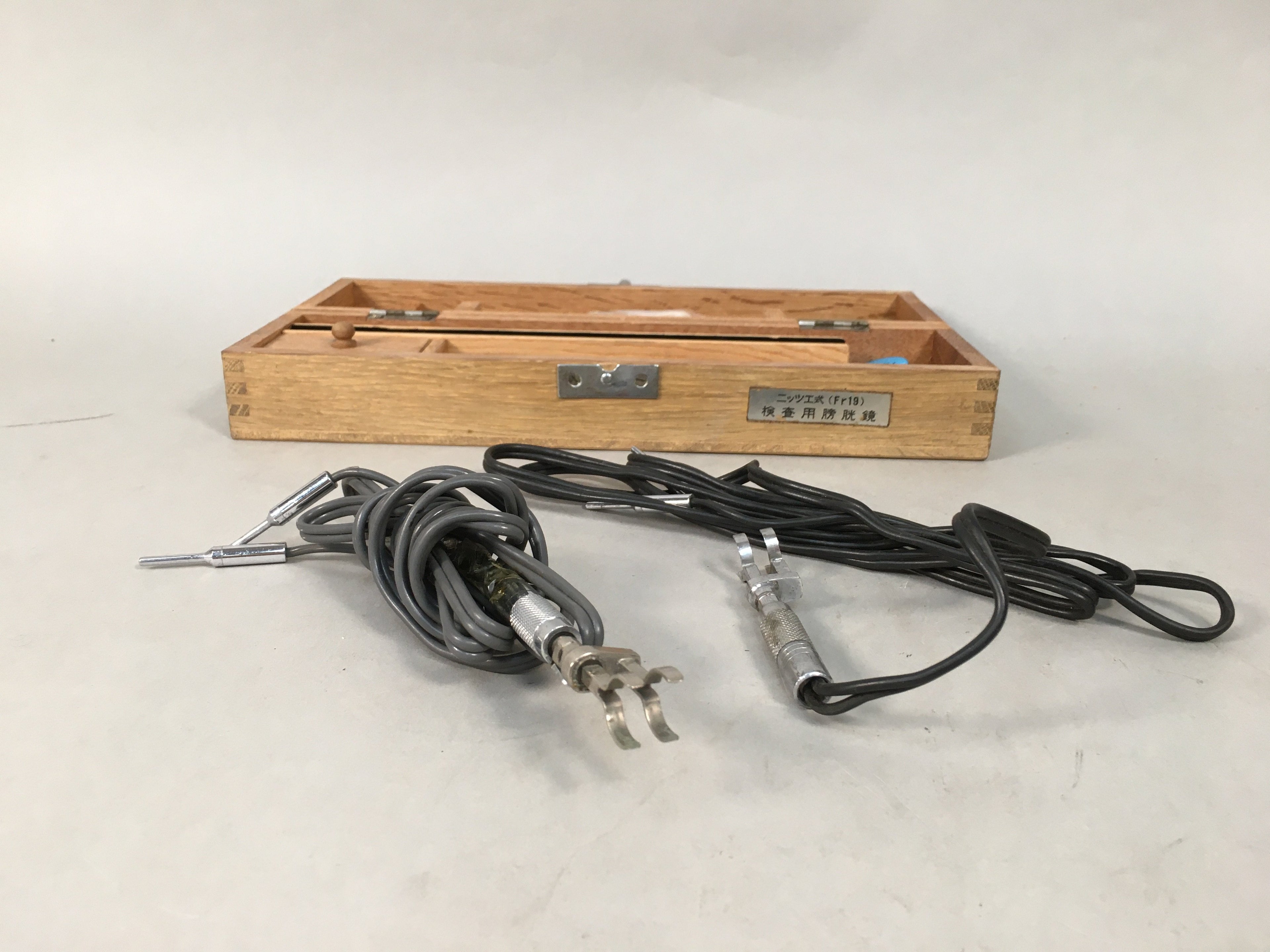 Japanese Medical Instrument Endoscope Bladder Inspection Vtg Boxed PX525