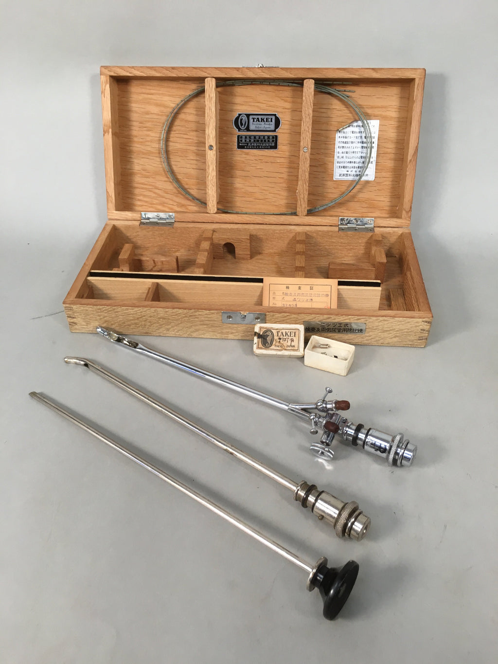 Japanese Medical Instrument Endoscope Bladder Ureter Inspection Vtg Boxed PX528