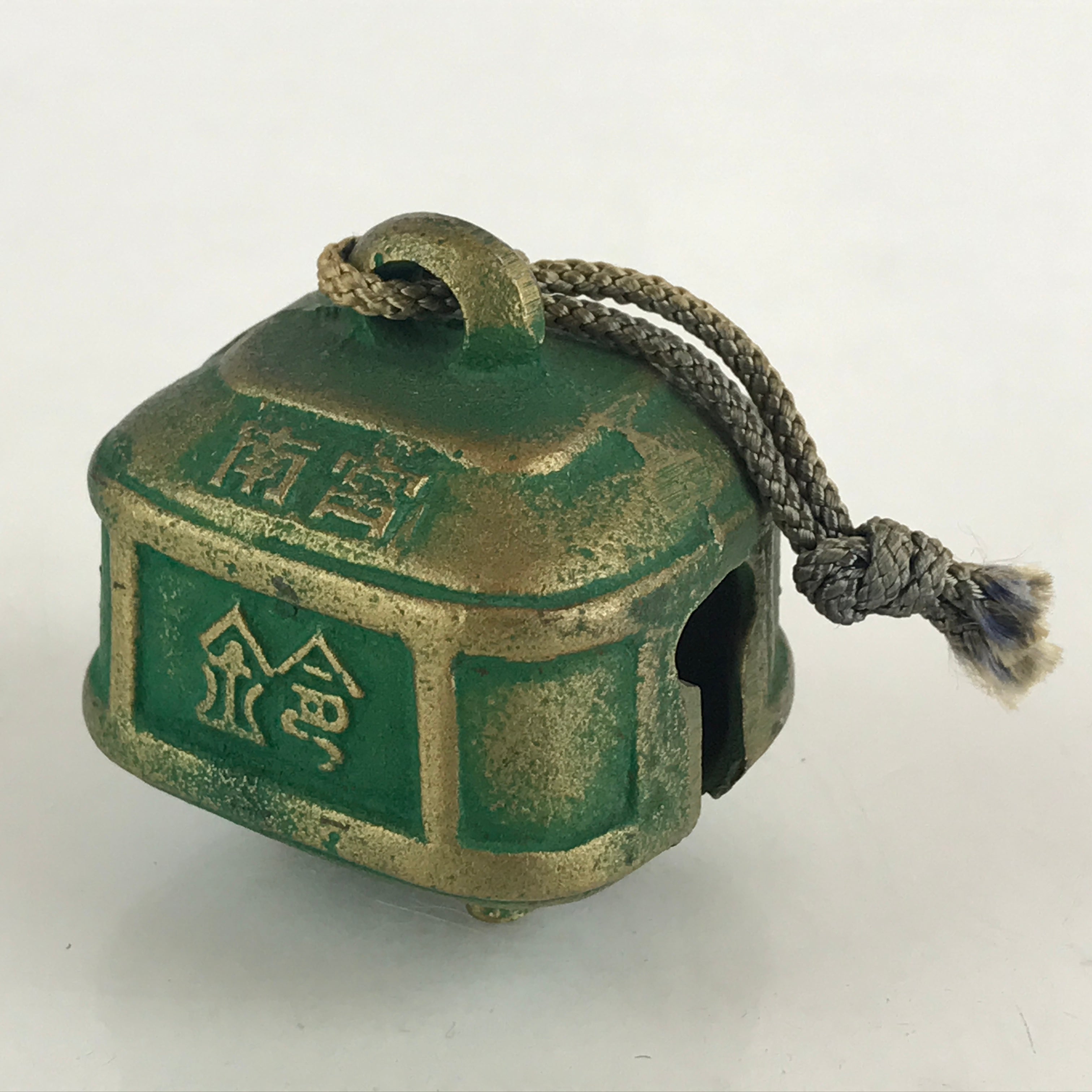 Japanese Metal Bell Iron Bell Suzu Ekirei Vtg Nangu-Taisha Paperweight Amulet DR