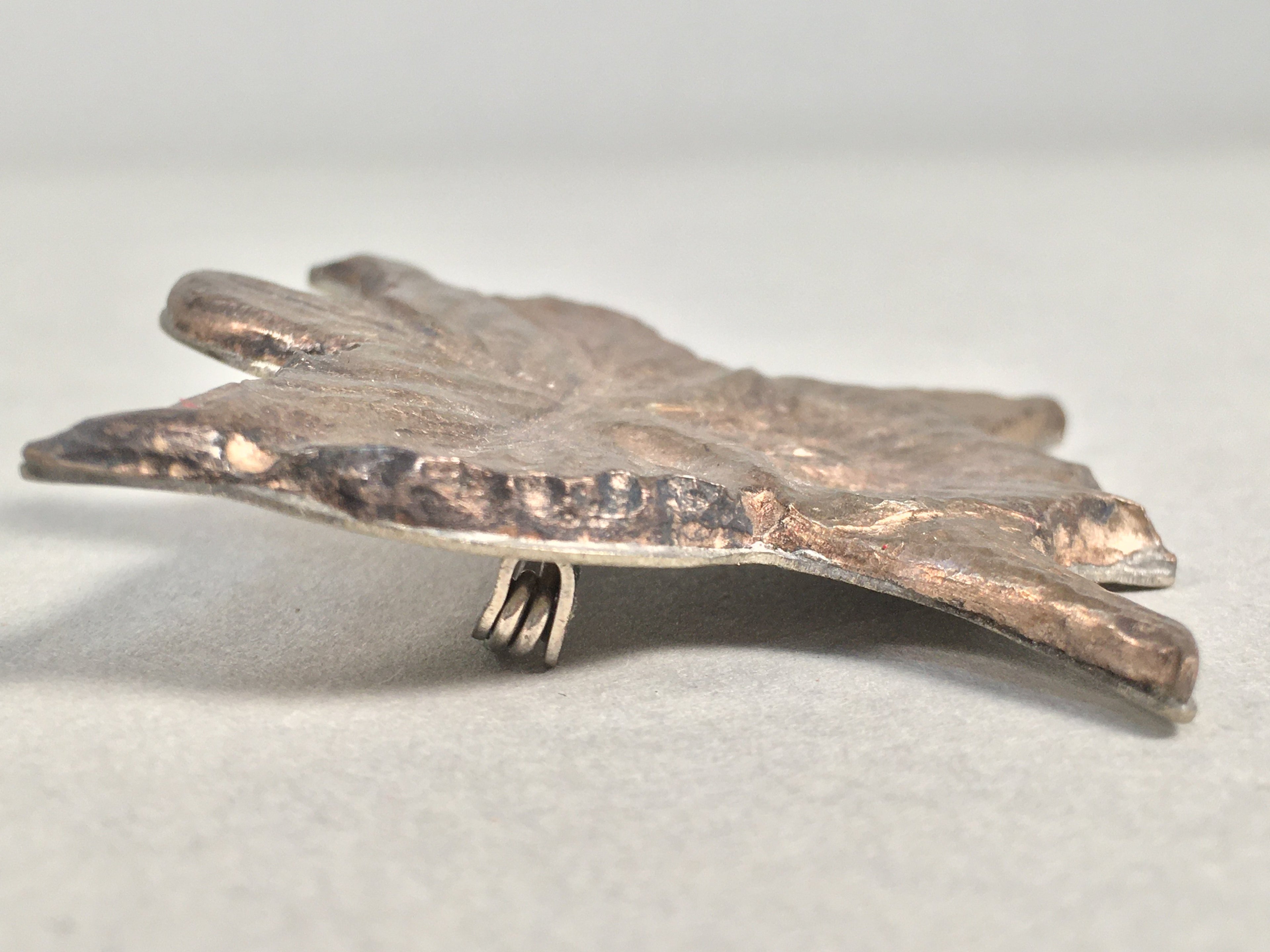 Japanese Metal Brooch Vtg Badge Pin Flower Leaf Petal JK107