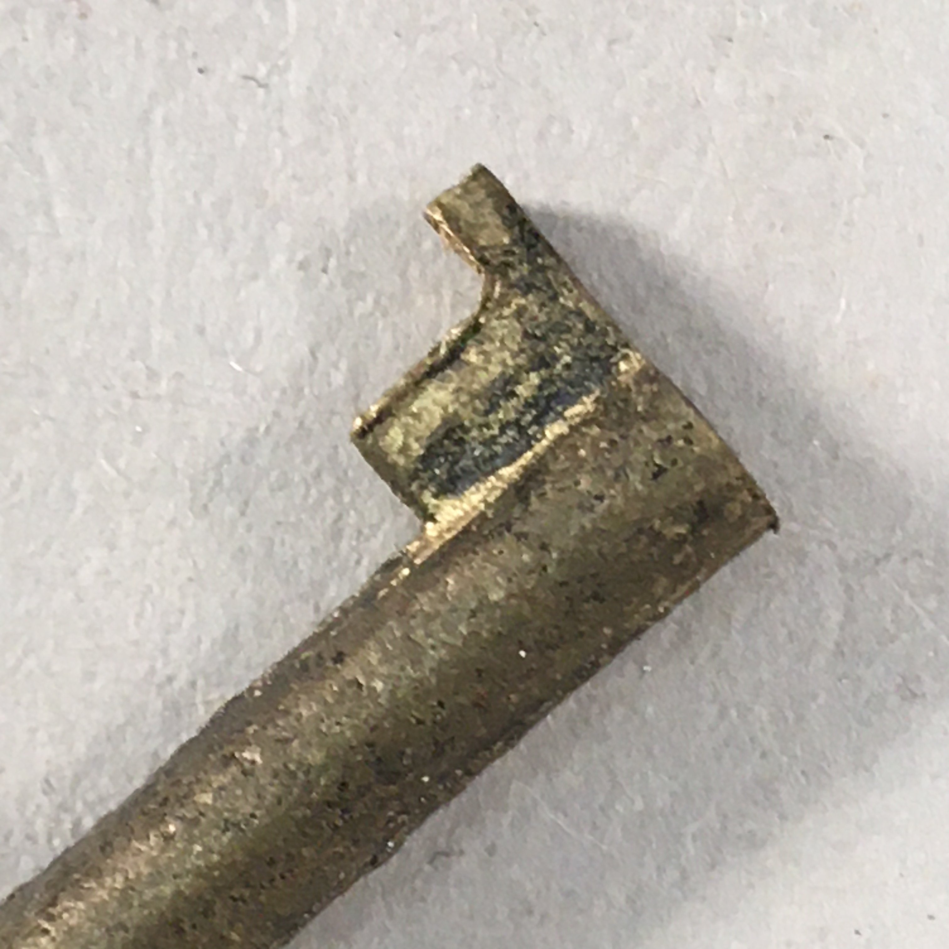 Japanese Metal Key Vtg C1930 Brass Gold 3 leaves JK30