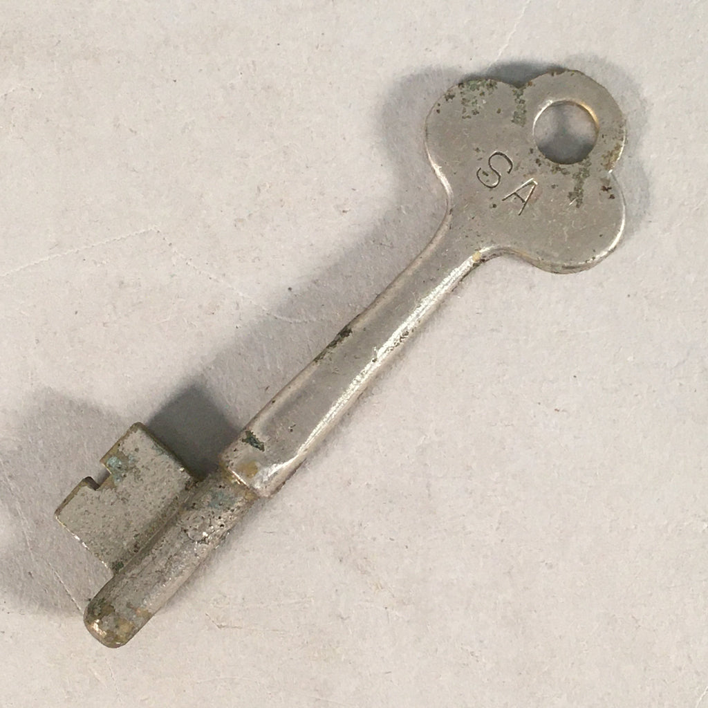 Japanese Metal Key Vtg C1930 Silver 3 leaves JK20