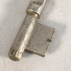 Japanese Metal Key Vtg C1930 Silver 3 leaves JK20