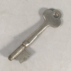 Japanese Metal Key Vtg C1930 Silver 3 leaves JK20