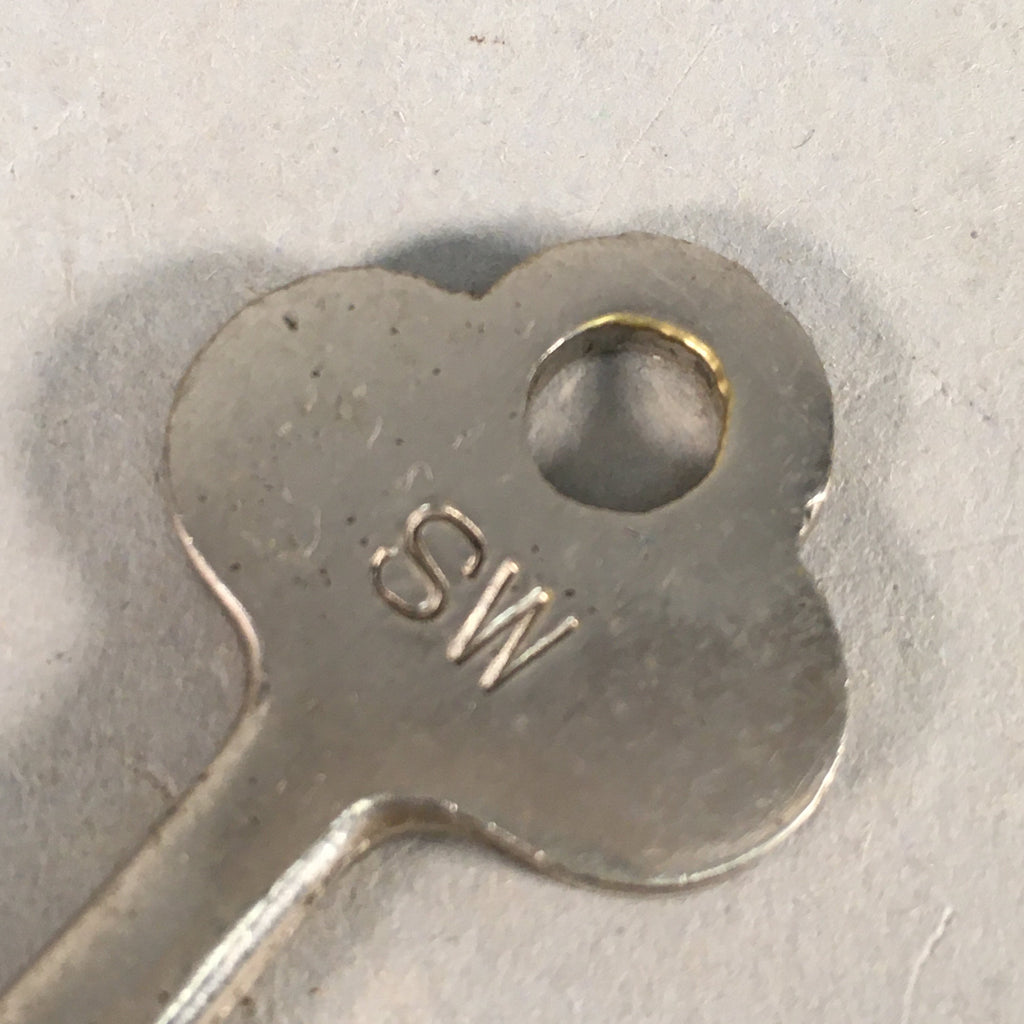 Japanese Metal Key Vtg C1930 Silver 3 leaves JK24