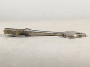 Japanese Metal Key Vtg C1930 Silver 3 leaves JK24