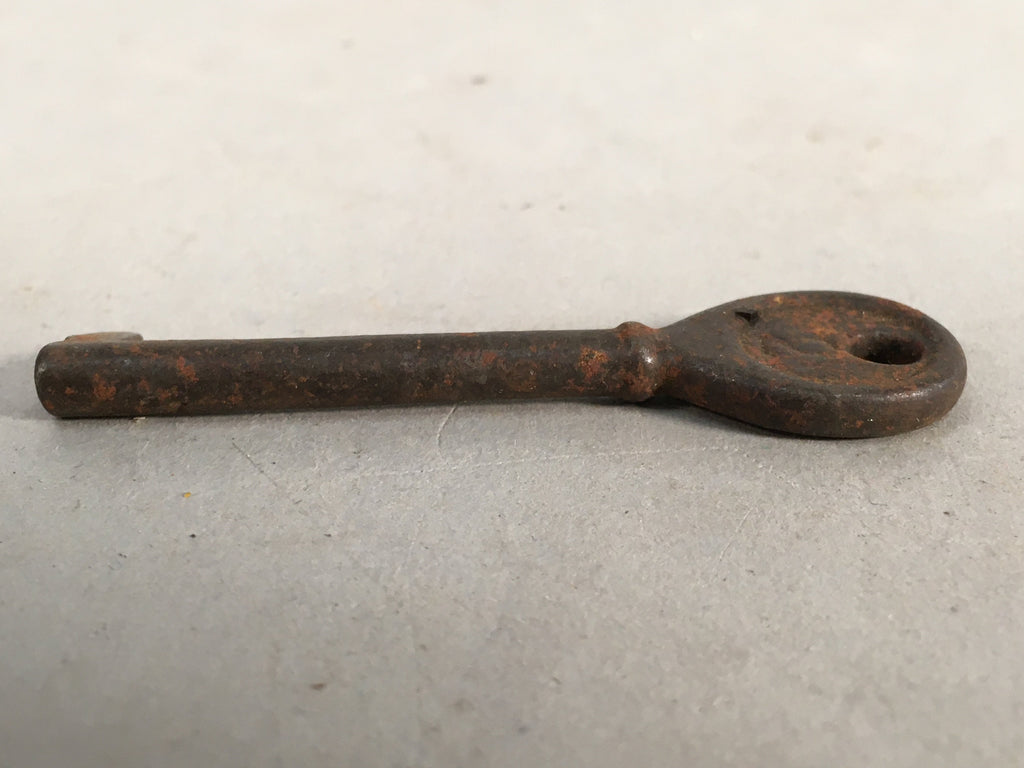 Japanese Metal Key Vtg Iron Lky Round C1930 Brown JK15