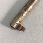 Japanese Metal Key Vtg Iron Lky Round C1930 Brown Silver JK16