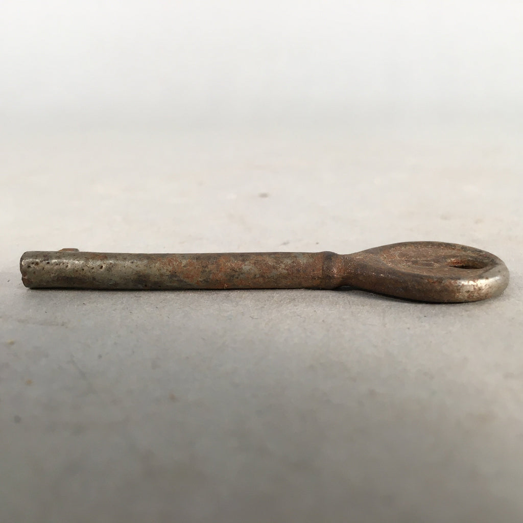 Japanese Metal Key Vtg Iron Lky Round C1930 Brown Silver JK16