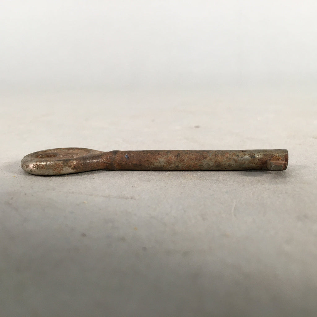 Japanese Metal Key Vtg Iron Lky Round C1930 Brown Silver JK16