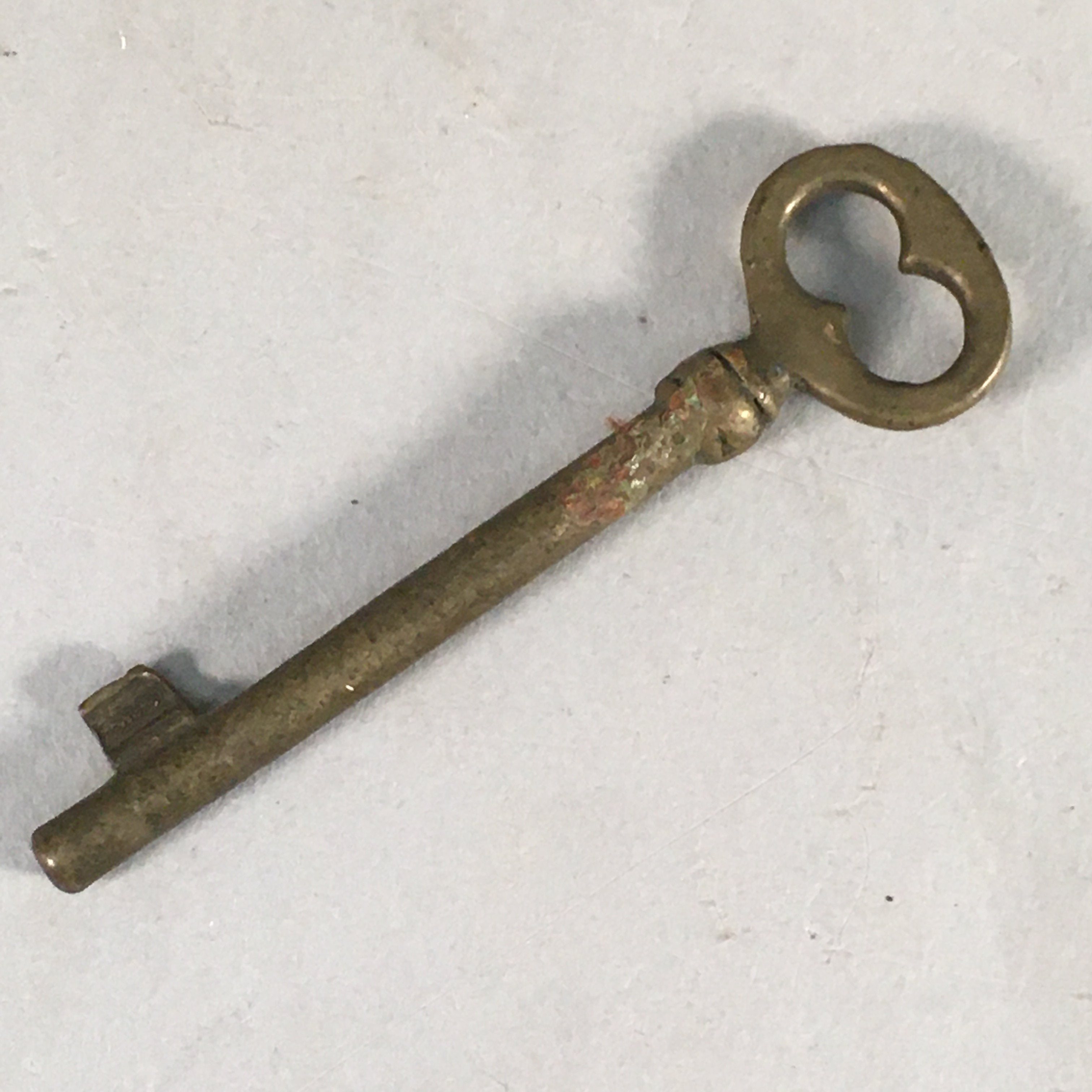 Japanese Metal Key Vtg Oval C1930 Brown Gold JK26