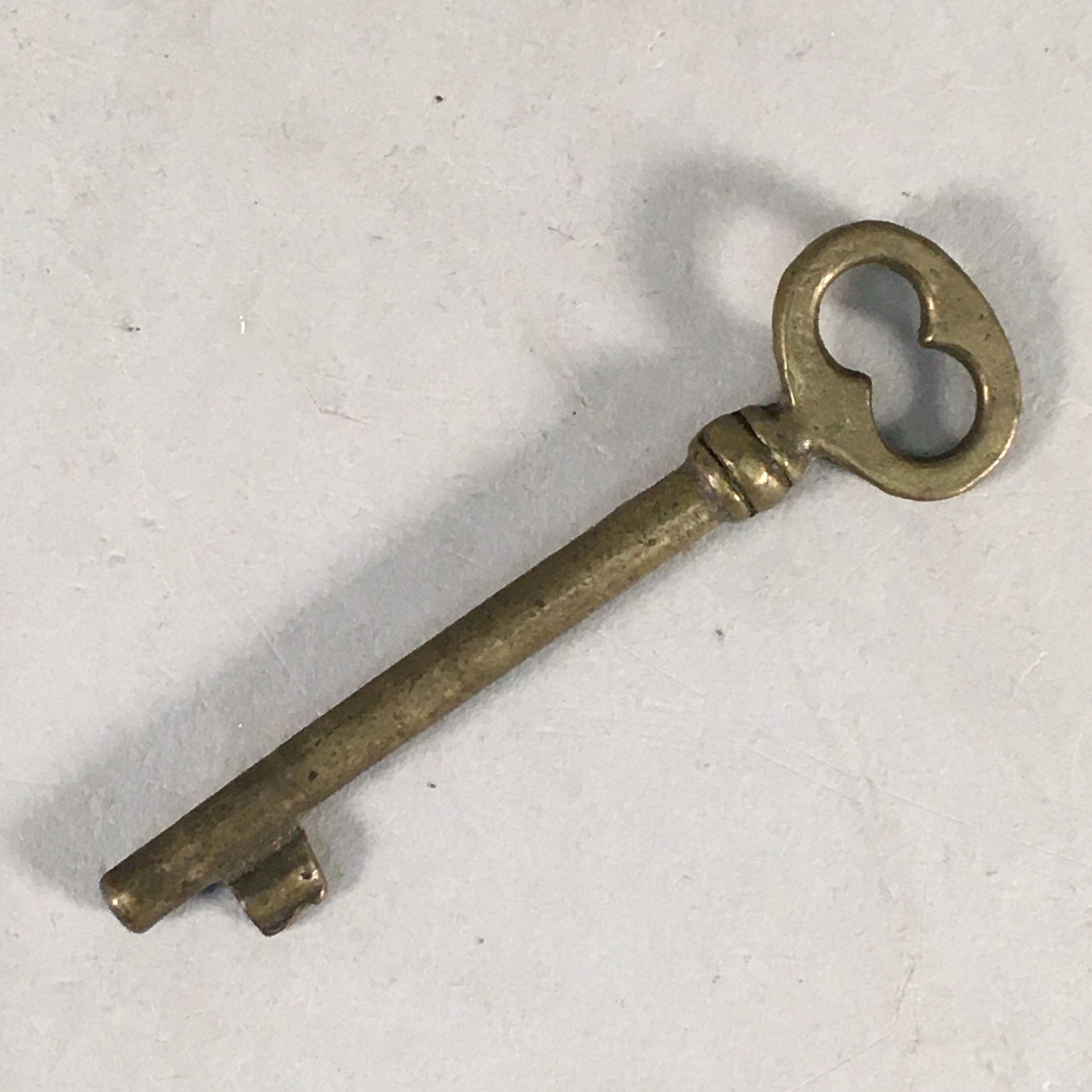 Japanese Metal Key Vtg Oval C1930 Brown Gold JK26