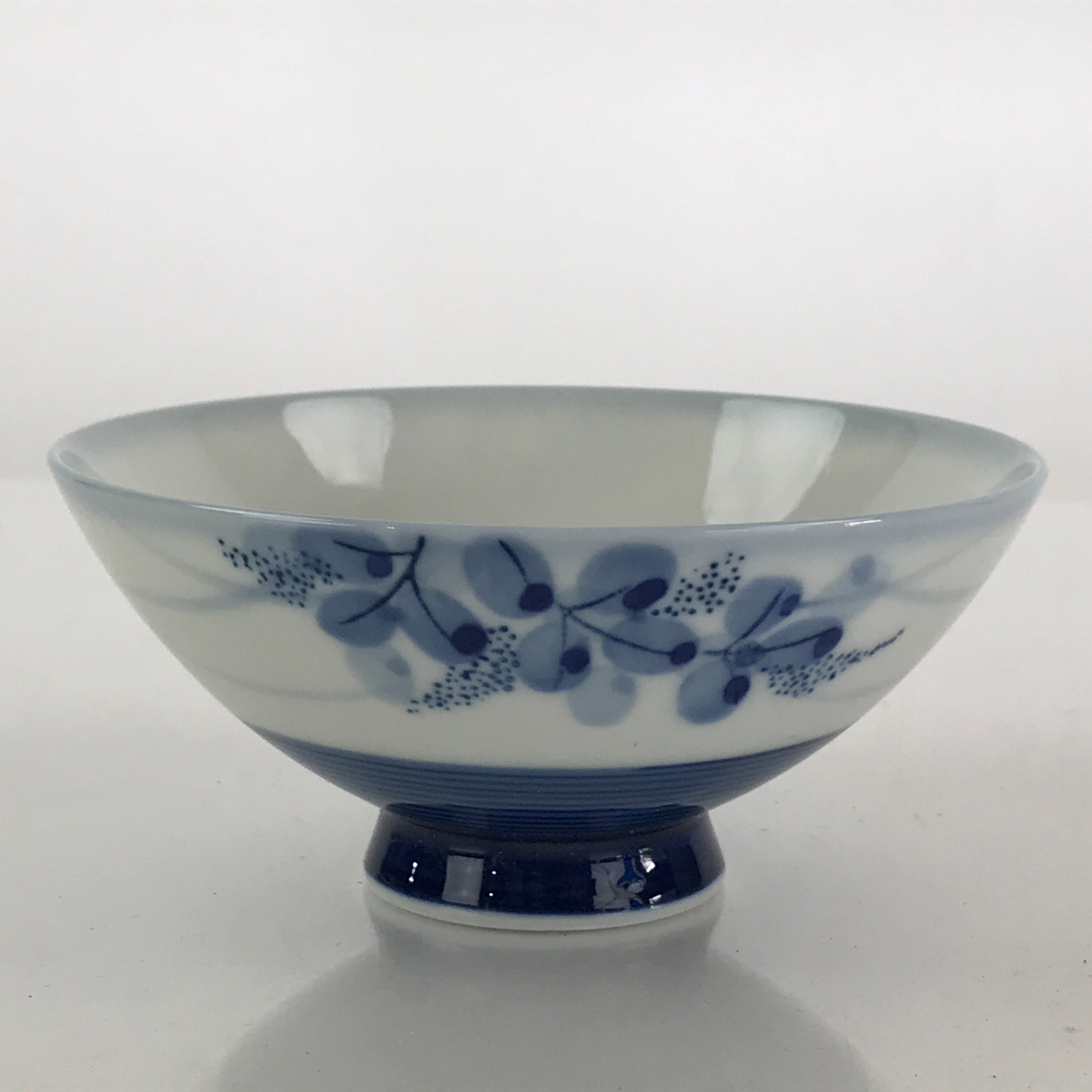 Japanese Mino Ware Hagi kiln Porcelain Rice Bowl Vtg Sometsuke Blue Flower QT154