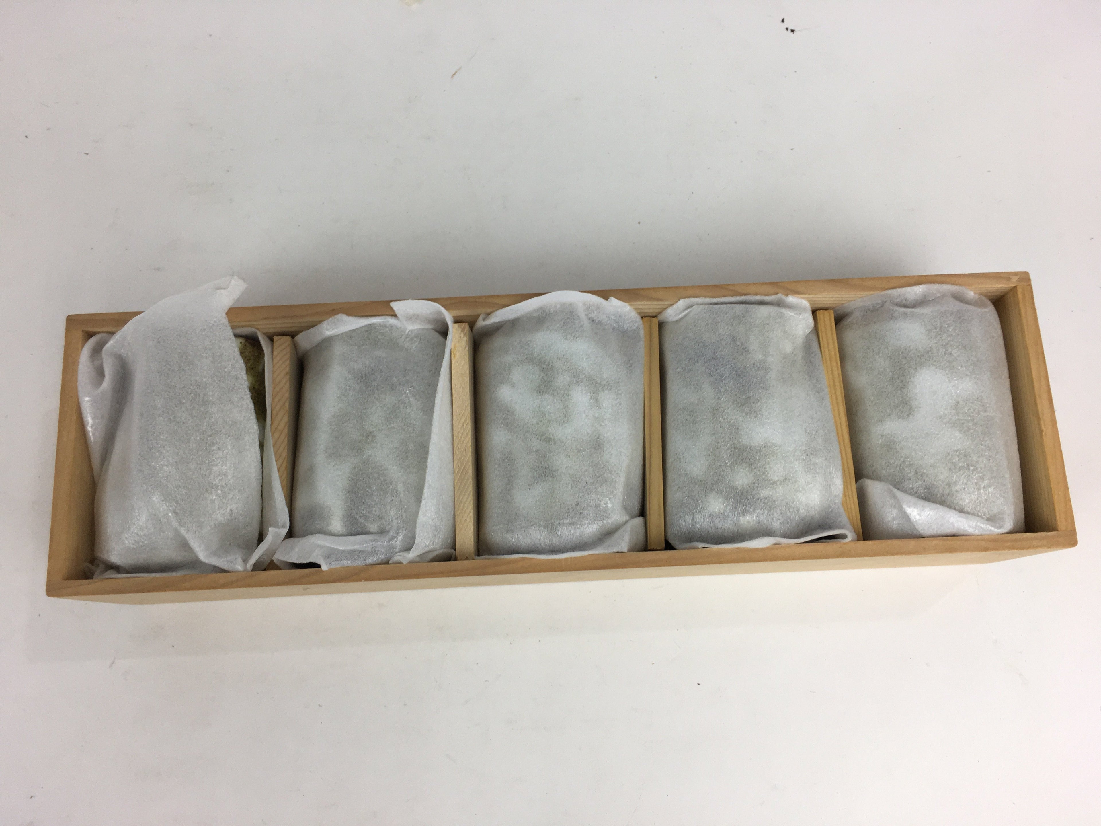 Japanese Mino ware Shozan Kiln Teacup Set 5pc Vtg Box Yunomi Sencha Bancha PX553