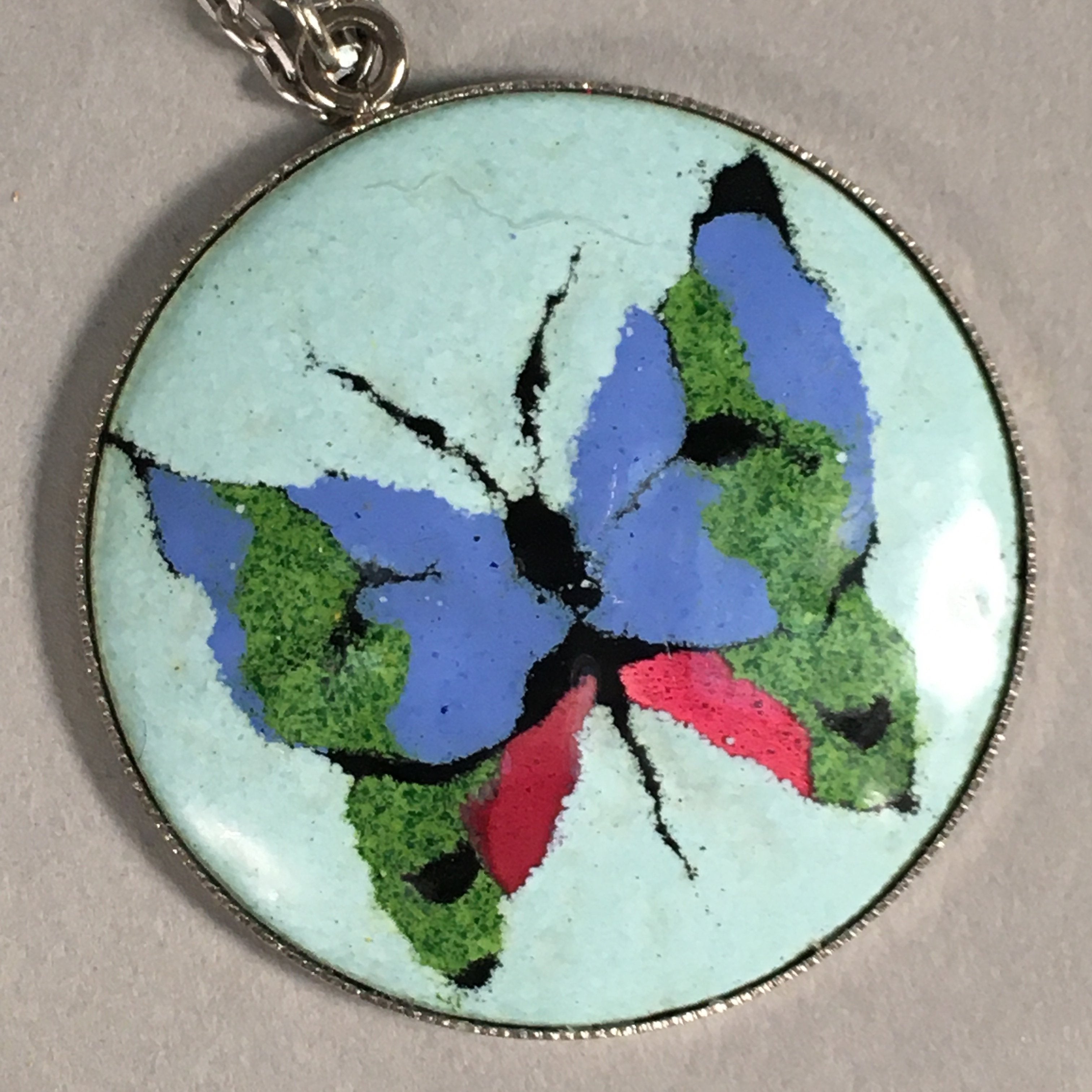 Japanese Necklace Cloisonne Round Pendant Vtg Metal Glass Butterfly Blue JK51