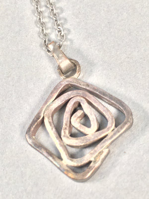 Japanese Necklace Rose Pendant Vtg Metal Silver JK109