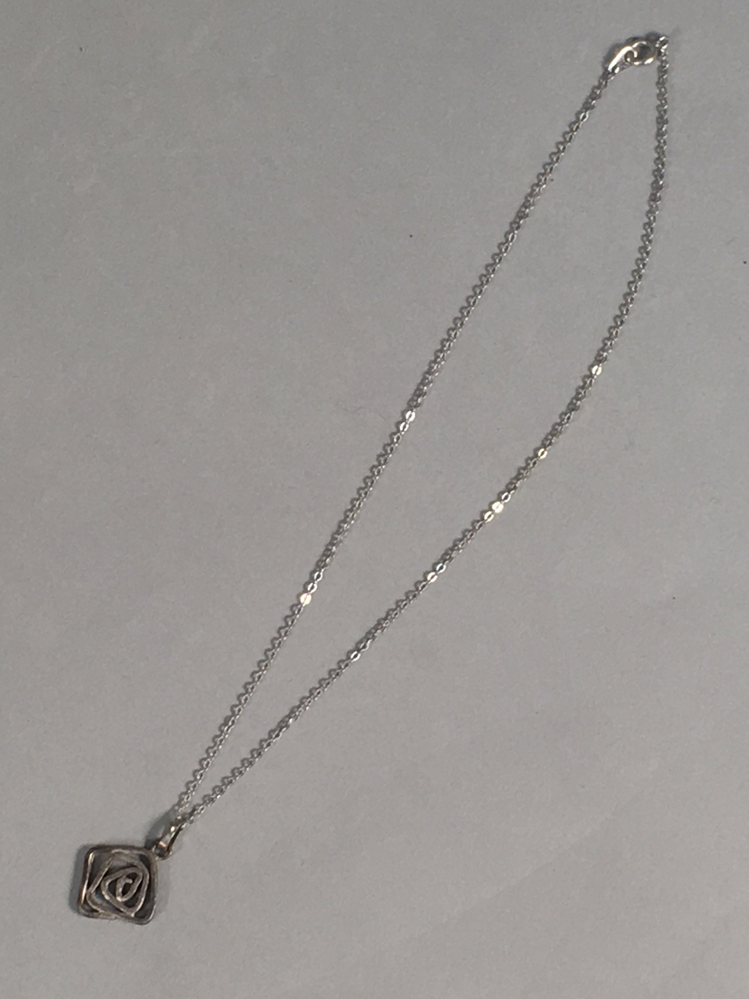 Japanese Necklace Rose Pendant Vtg Metal Silver JK109