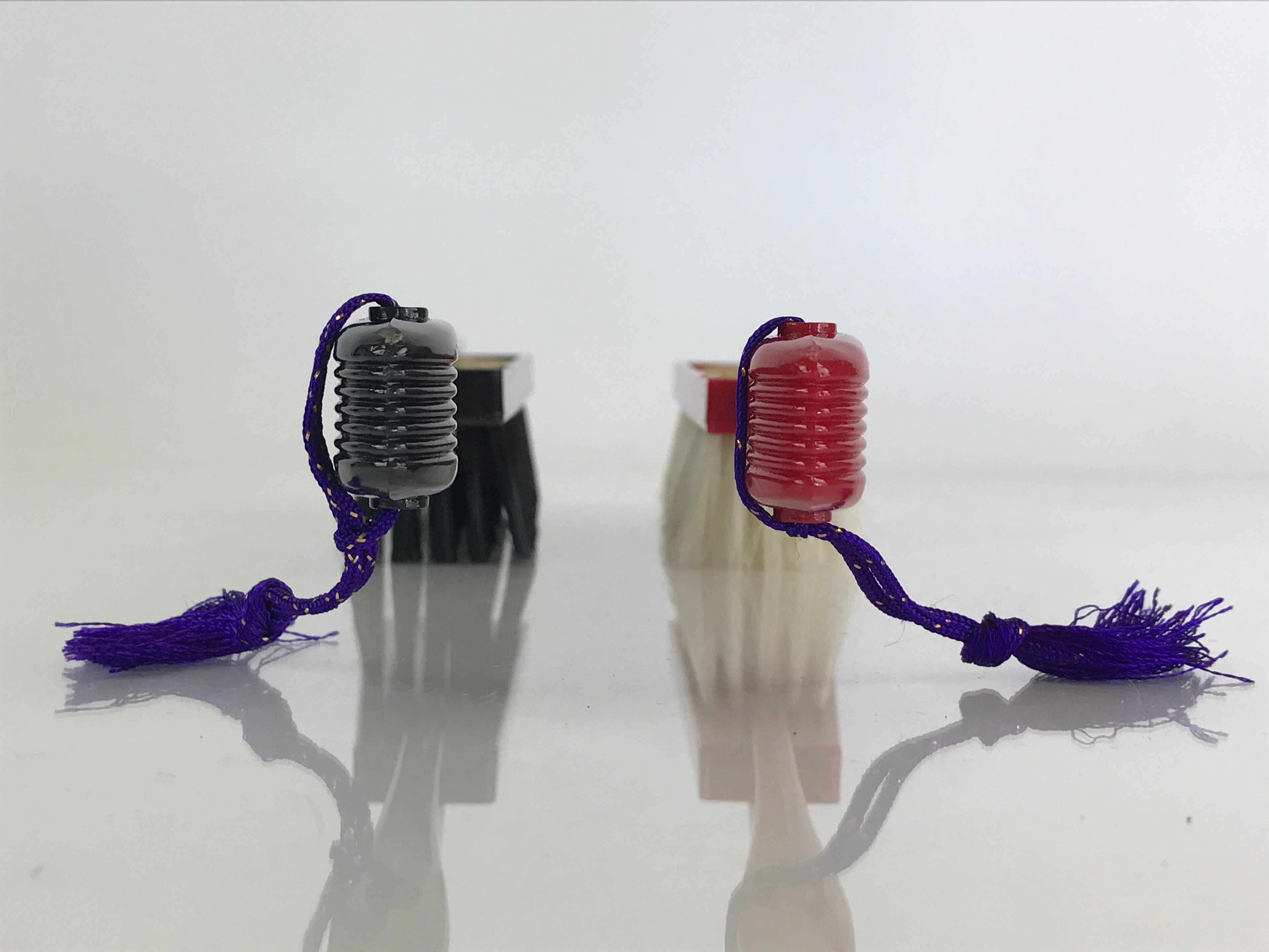 Japanese Nishijin-Ori Fan Shape Clothes Brush 2pc Set Vtg Red Black PX637