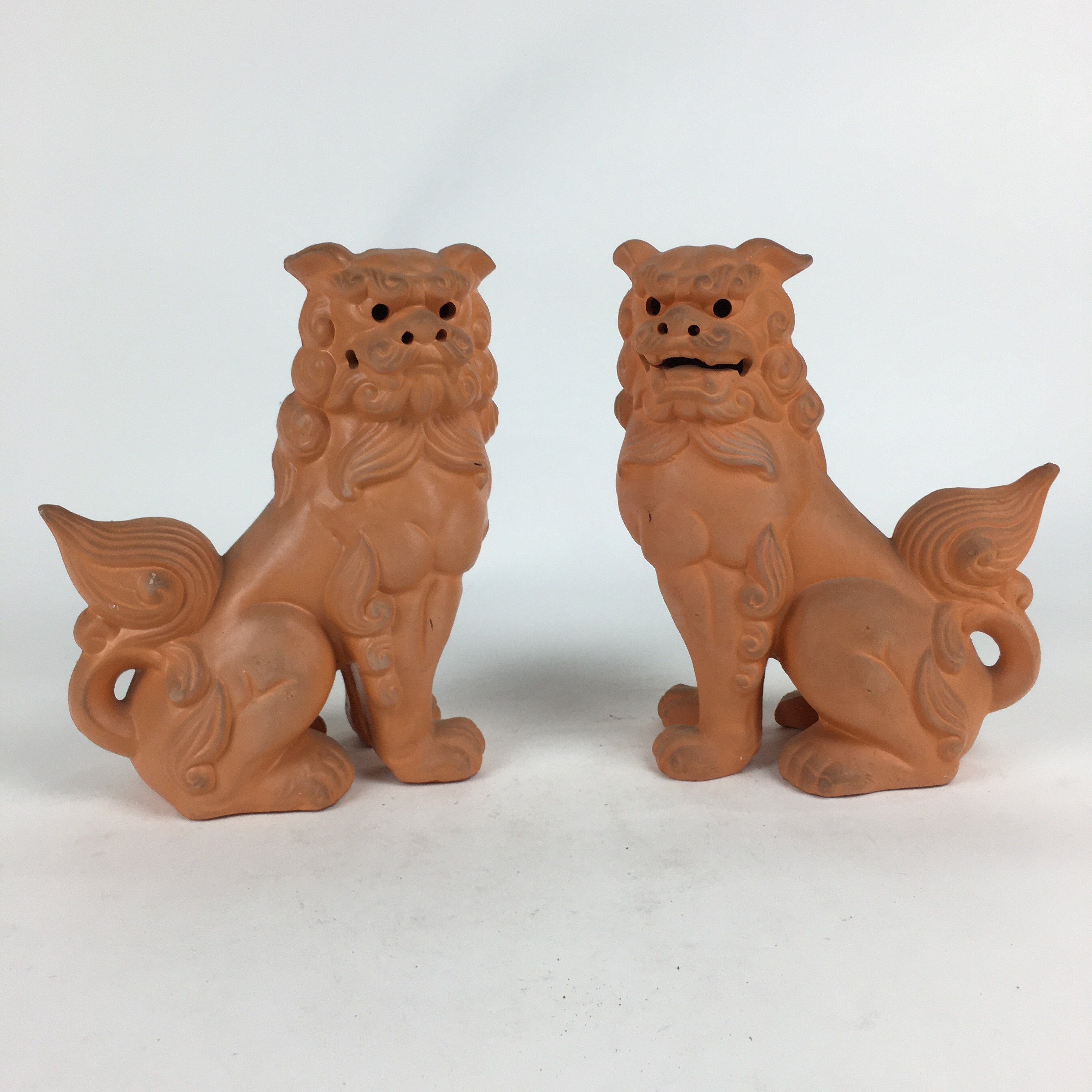 Japanese Okinawa Ceramic Shishi Lion Statue 2pc Set Vtg Foo Dog Komainu BD729